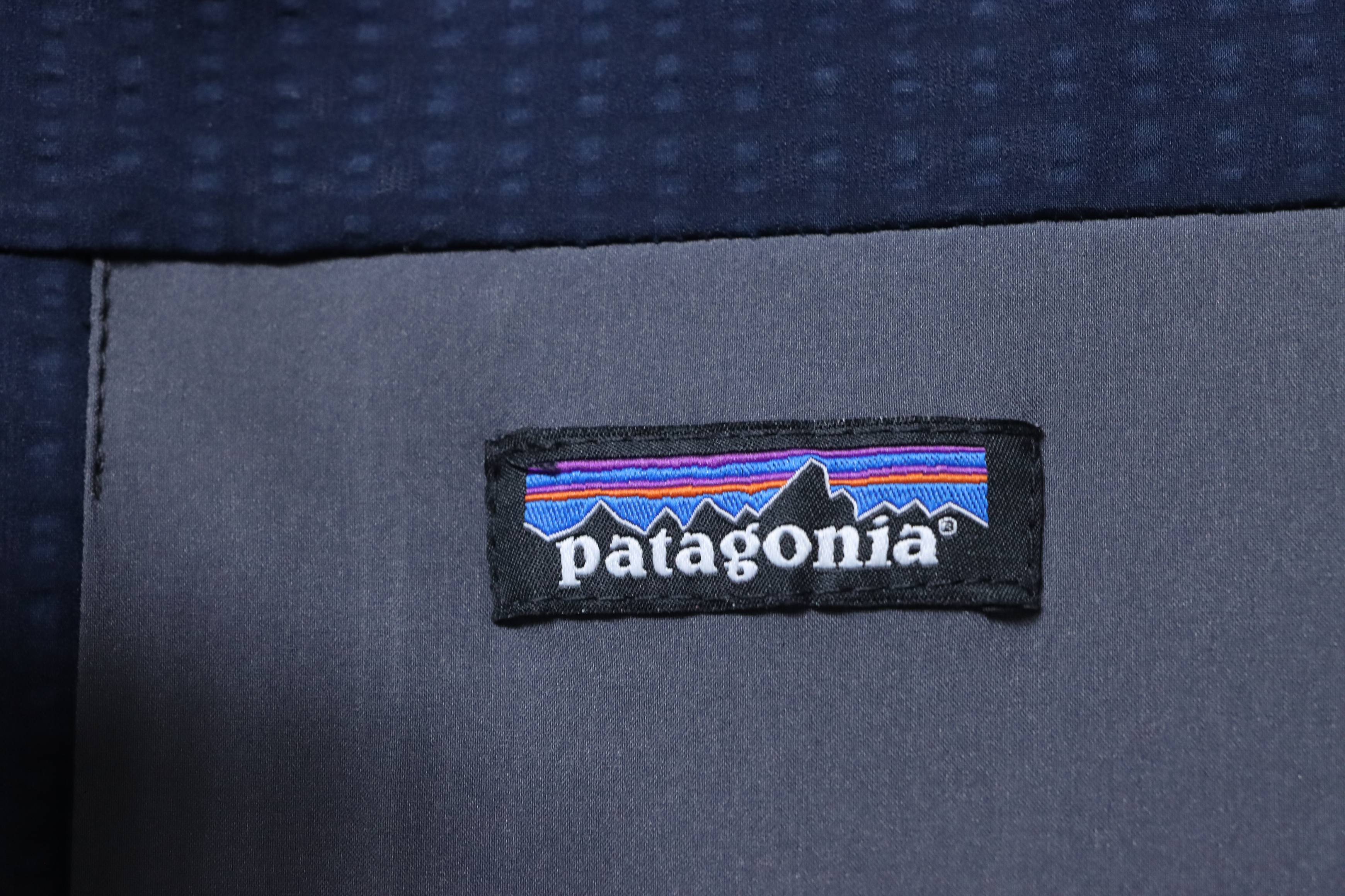 Patagonia R1 Air Zip Neck Logo Breathable Durable Stand Collar Jacket Dark Blue
