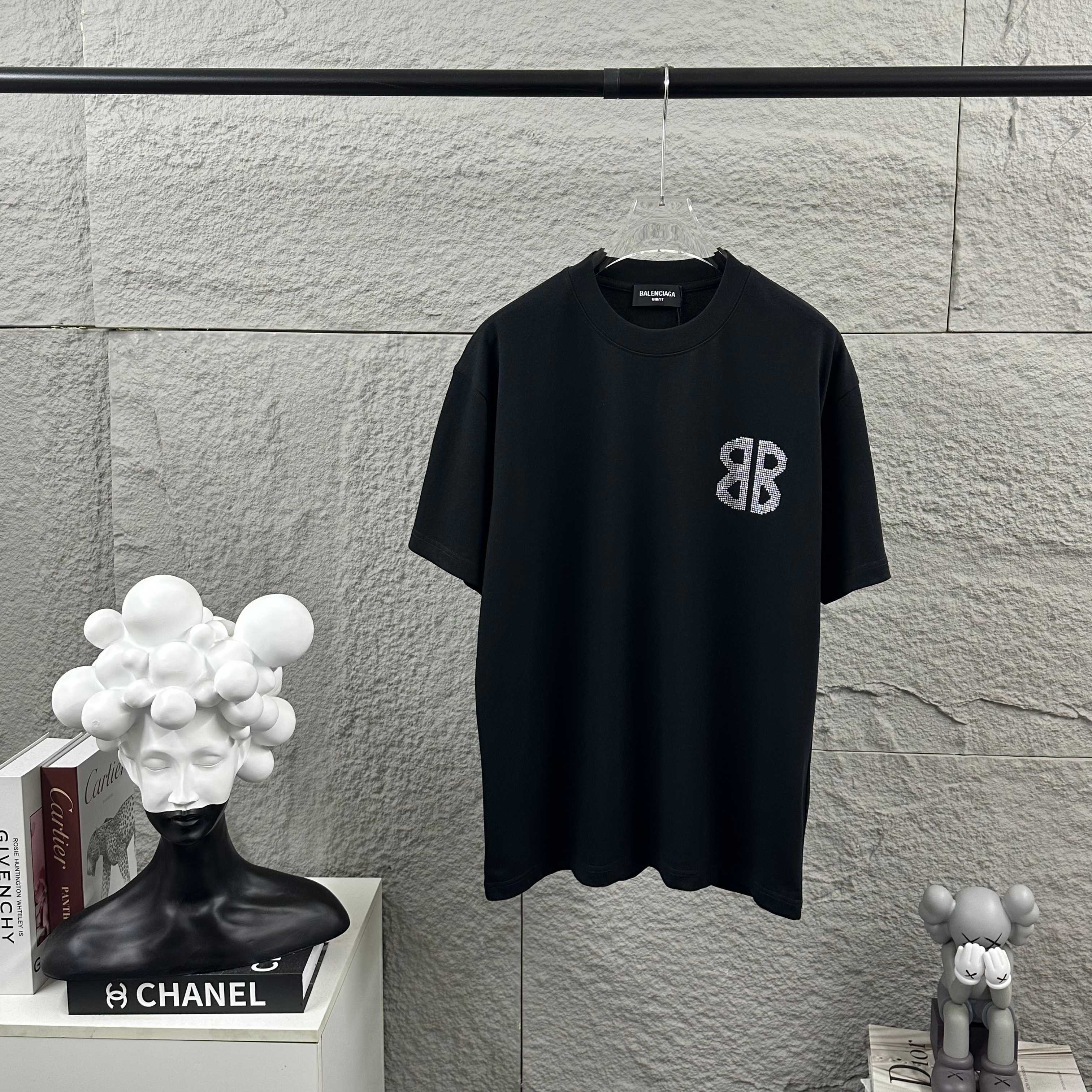 Balenciaga 2026 New Short Sleeve T-Shirt Classic Rhinestone Custom Unisex Color : Black White Angora Red Style 1