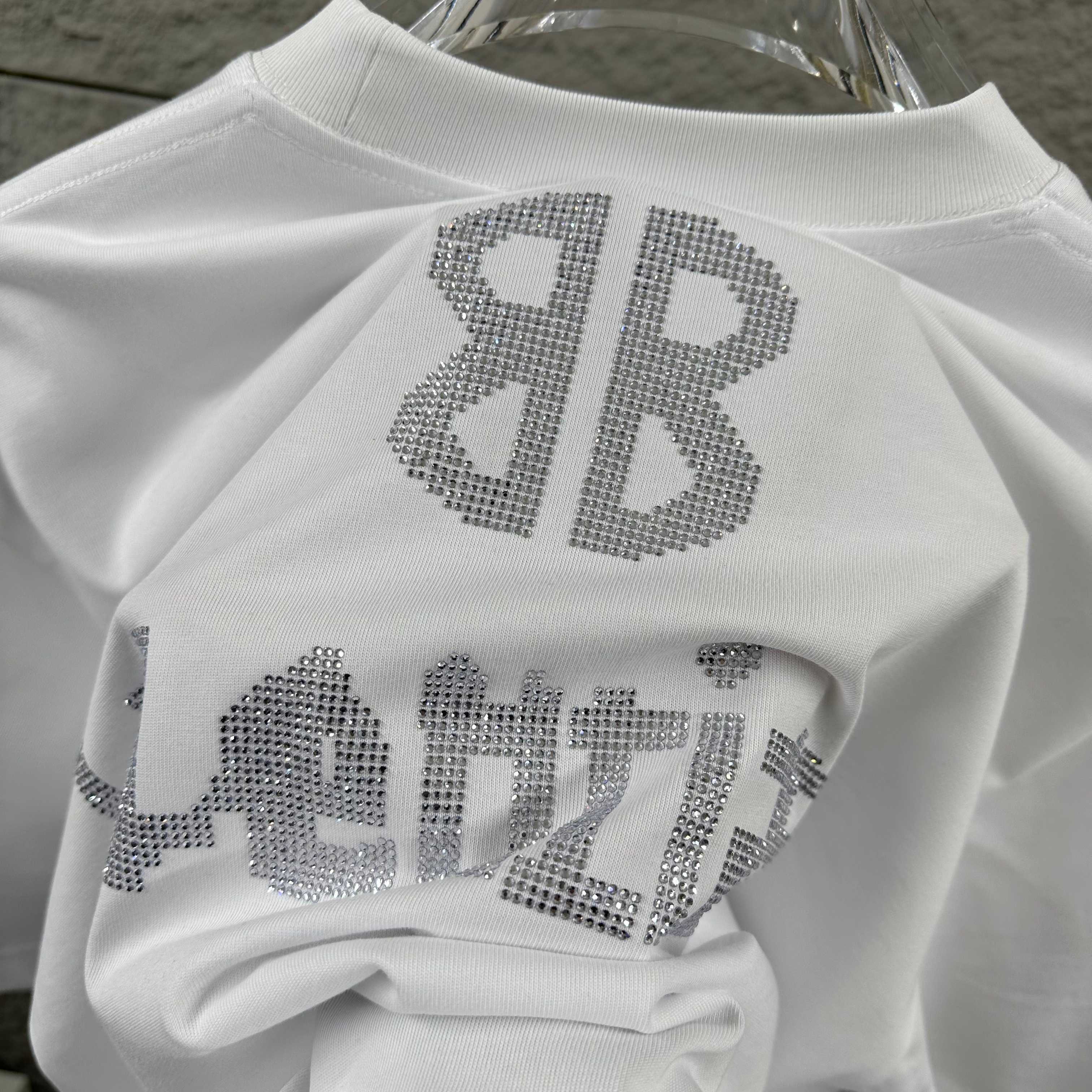 Balenciaga 2026 New Short Sleeve T-Shirt Classic Rhinestone Custom Unisex Color : Black White Angora Red Style 2