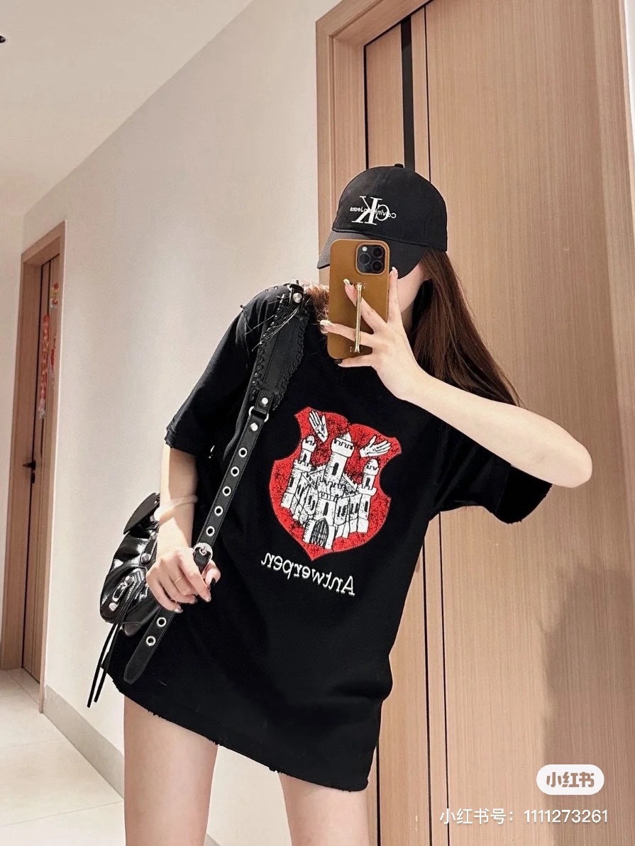 Balenciaga 24SS Castle Print Distressed Short Sleeve T-Shirt