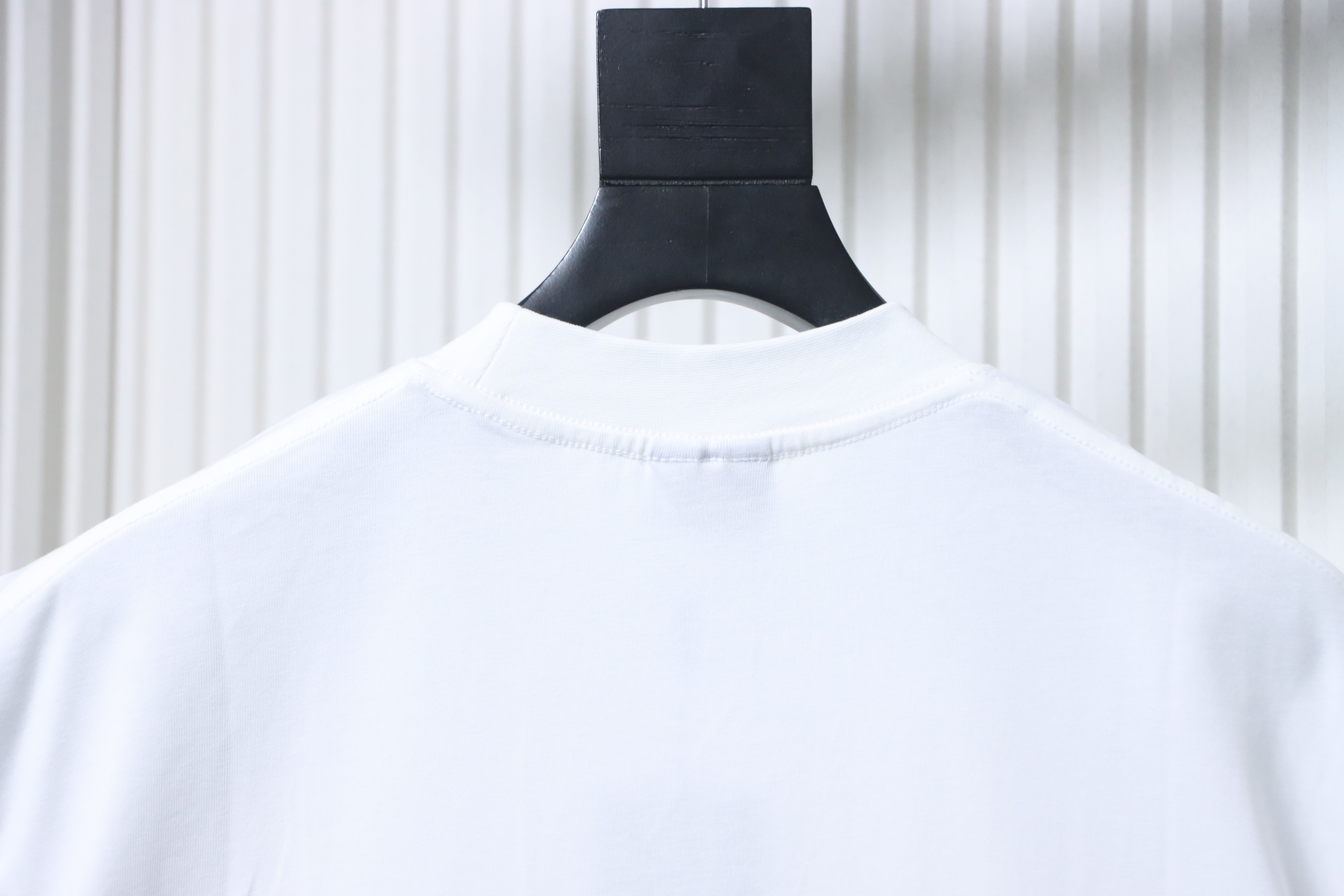 Balenciaga 24SS New 520 Limited .wifi Heart Short Sleeve T-Shirt Style 1