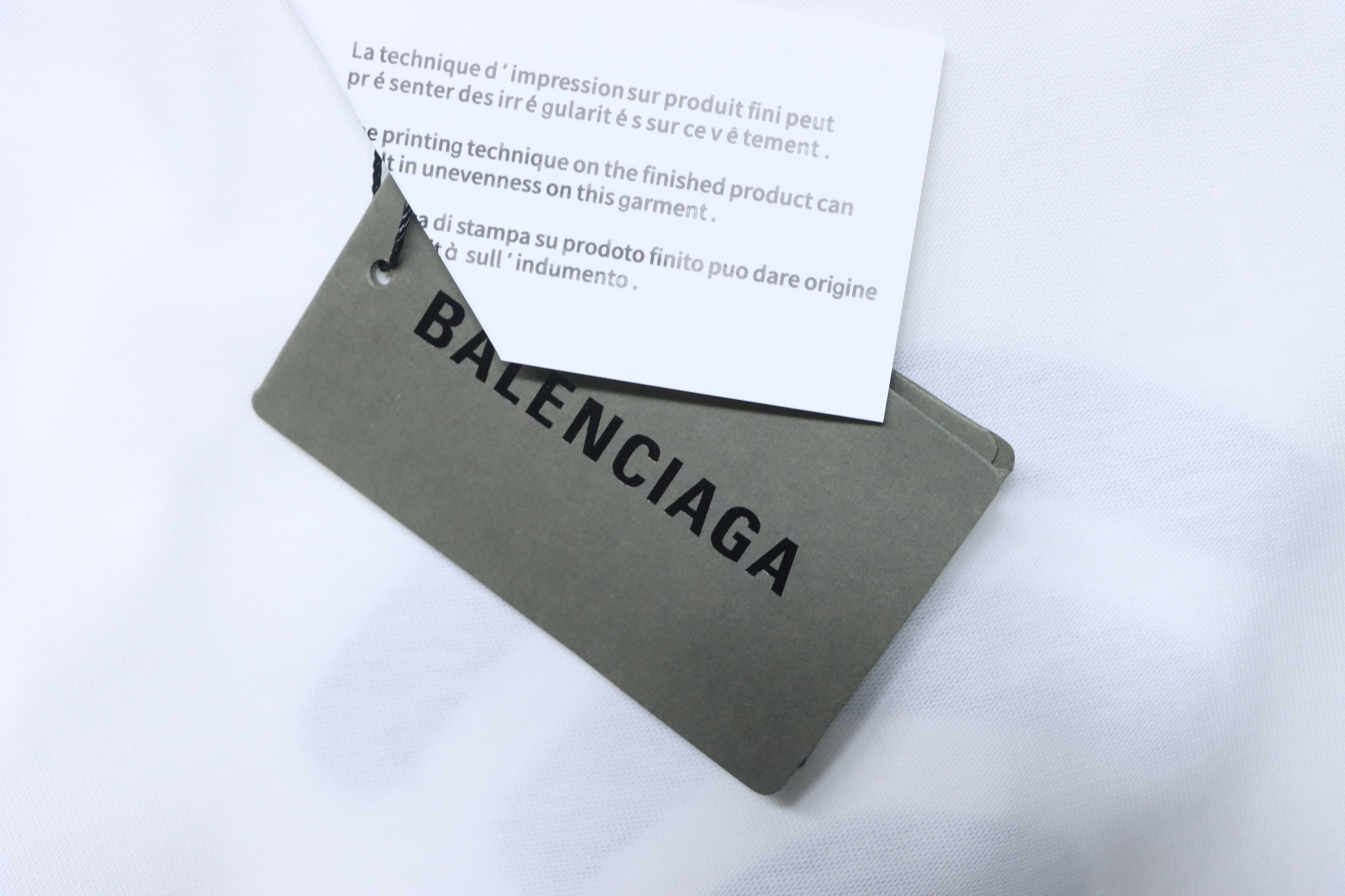 Balenciaga 24SS New 520 Limited .wifi Heart Short Sleeve T-Shirt Style 1