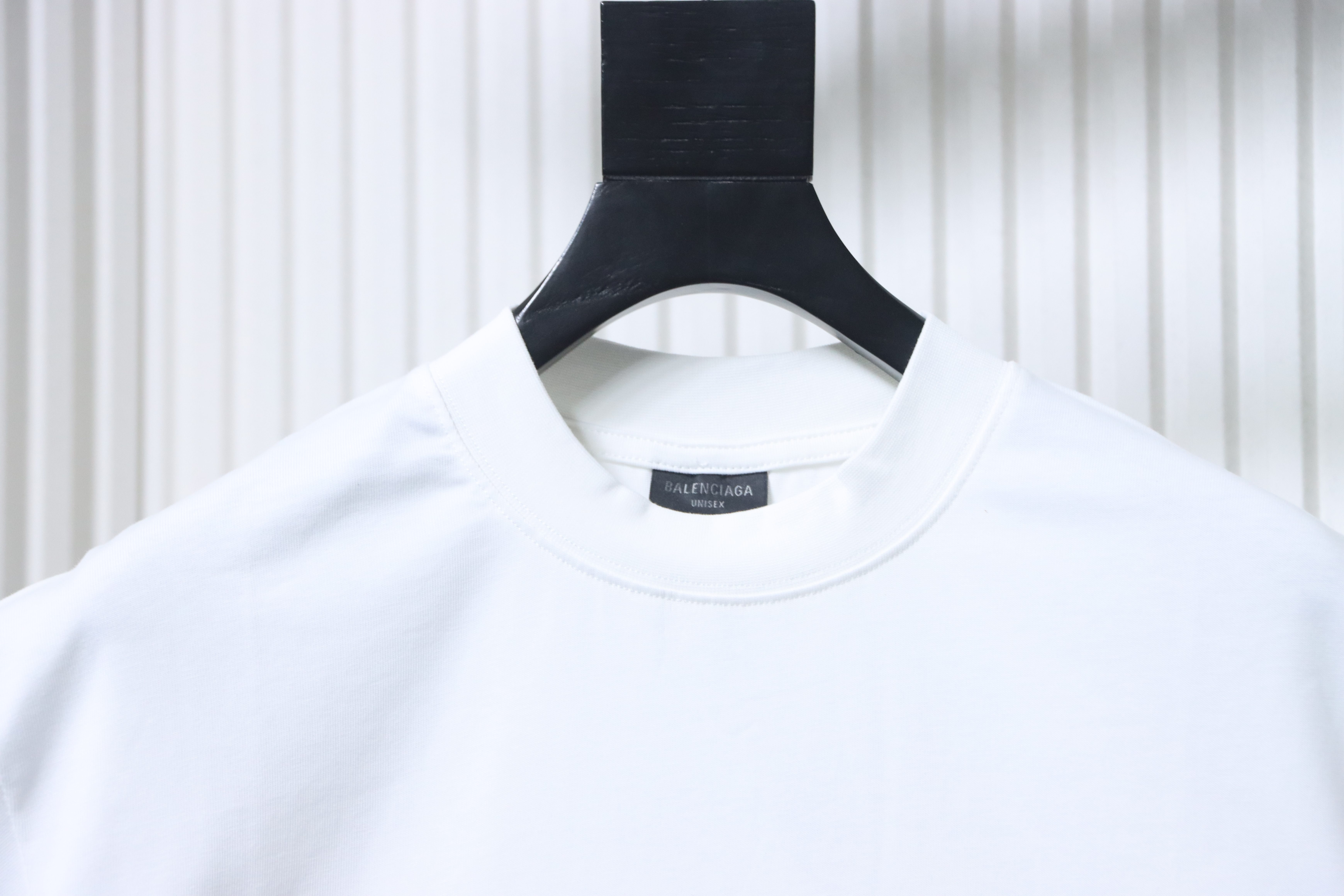 Balenciaga 24SS New 520 Limited .wifi Heart Short Sleeve T-Shirt Style 3