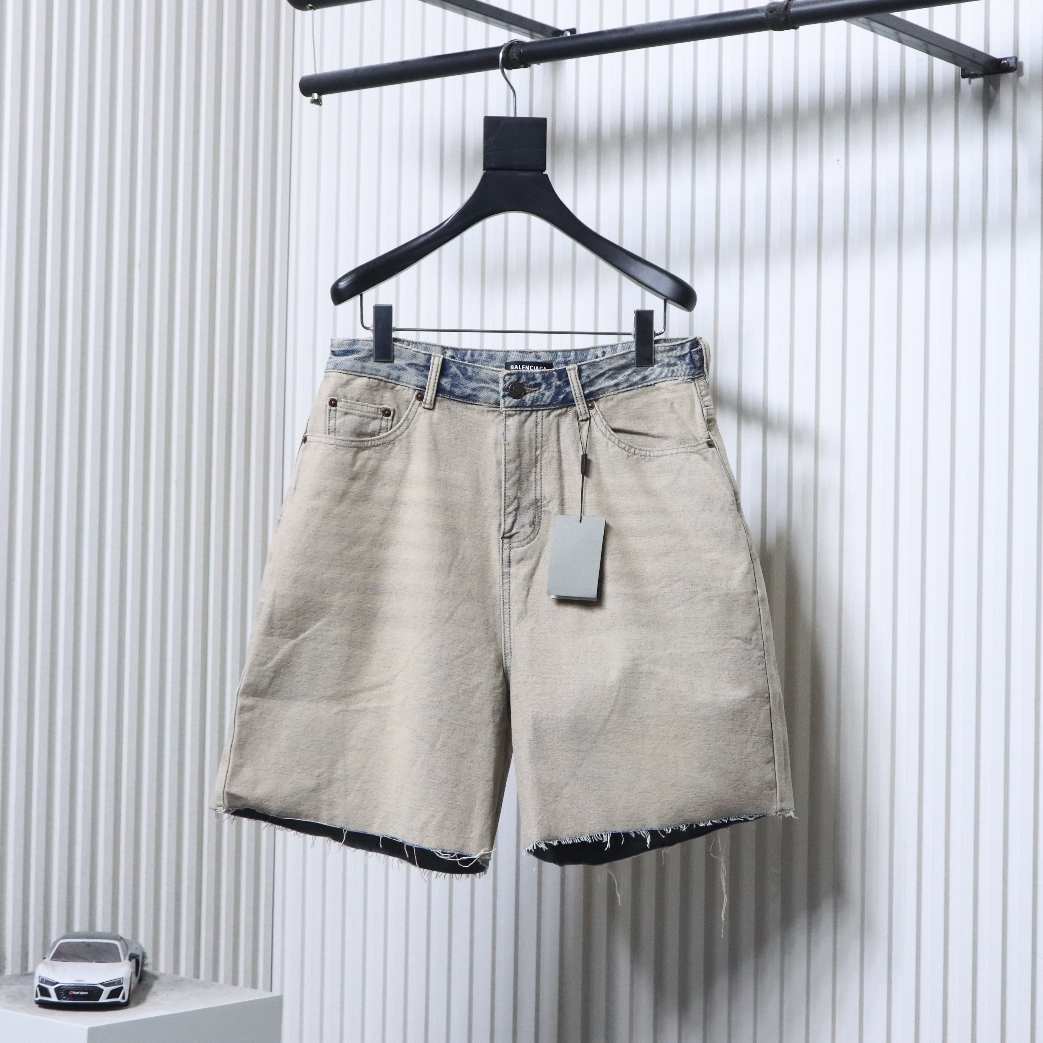 Balenciaga 24SS New Washed Distressed Shorts