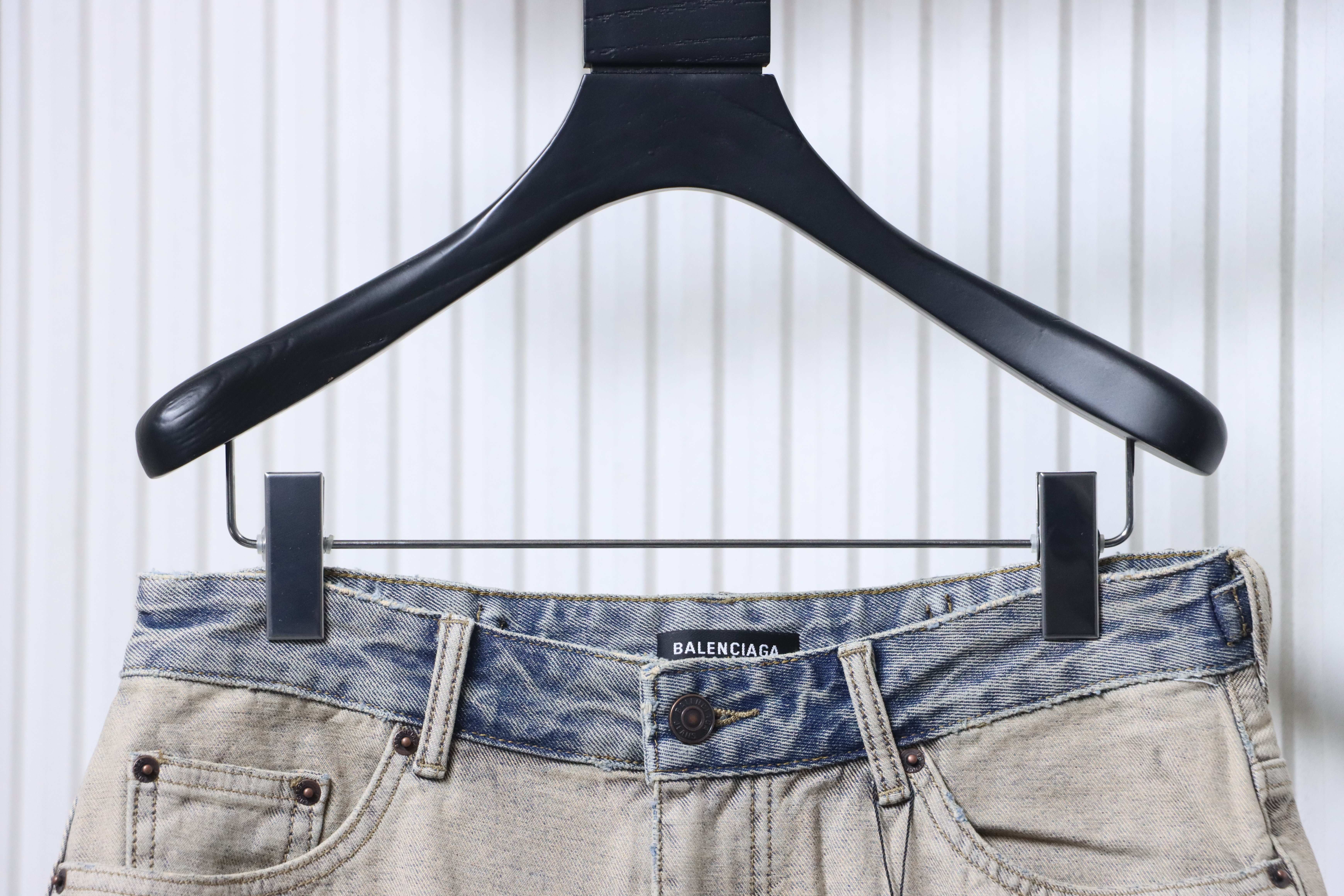 Balenciaga 24SS New Washed Distressed Shorts