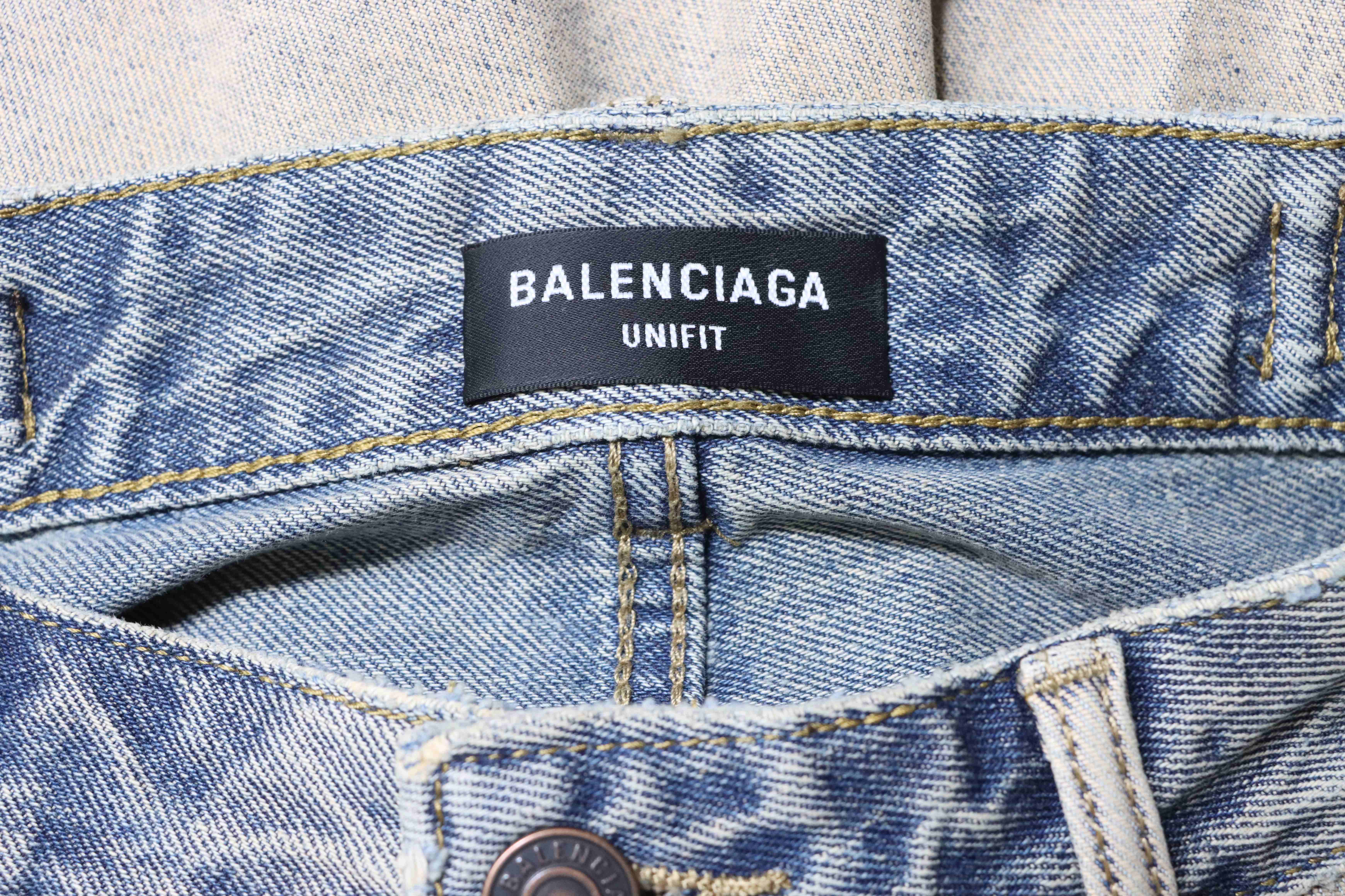 Balenciaga 24SS New Washed Distressed Shorts
