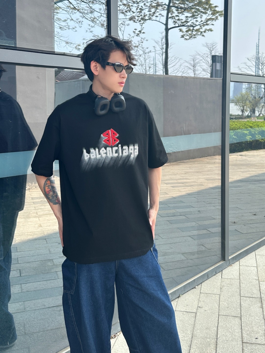 Balenciaga 25SS Double B Embroidery 3D Shadow Inkjet Logo Ripped Short Sleeve T-Shirt Style 2
