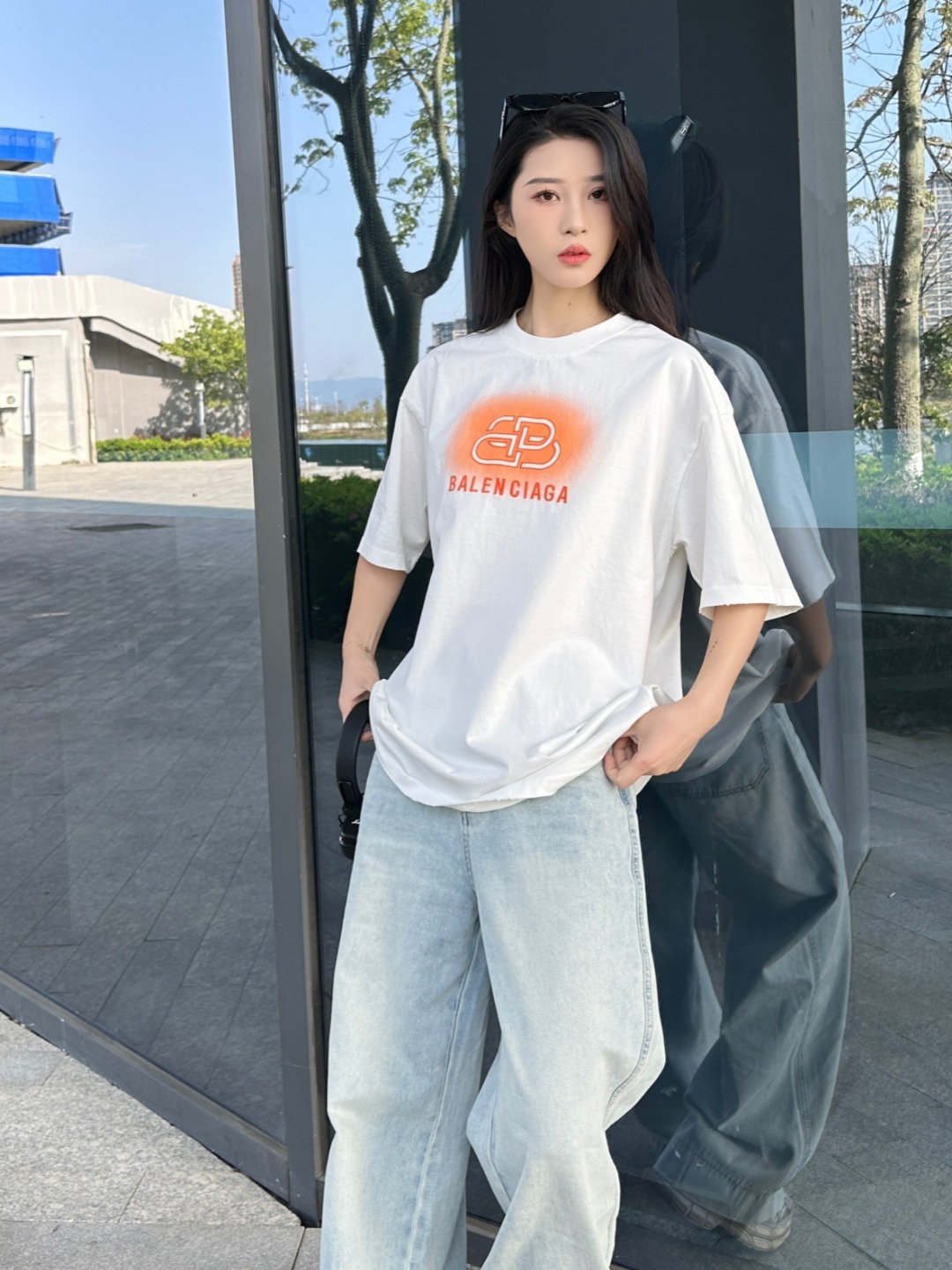 Balenciaga 25SS Letter Embroidery Inkjet Ripped Short Sleeve T-Shirt Style 1