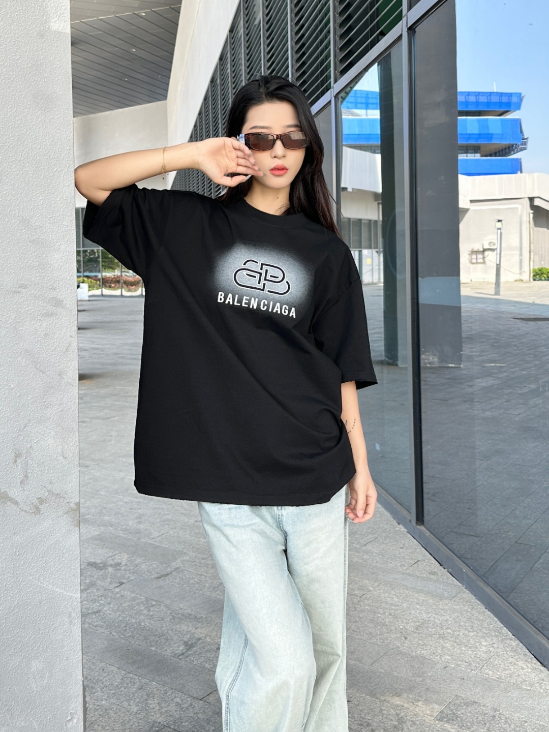 Balenciaga 25SS Letter Embroidery Inkjet Ripped Short Sleeve T-Shirt Style 2