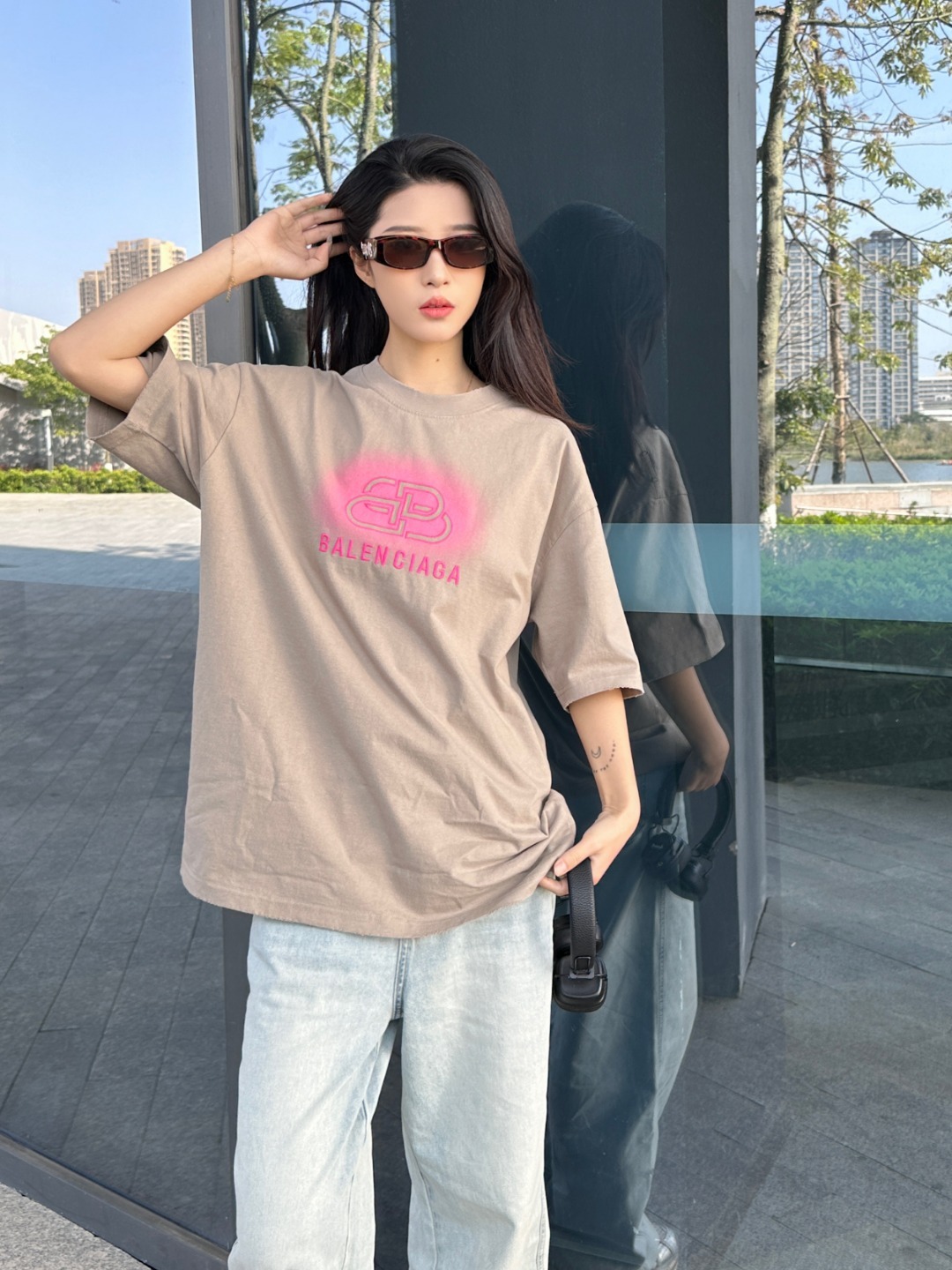 Balenciaga 25SS Letter Embroidery Inkjet Ripped Short Sleeve T-Shirt Style 3