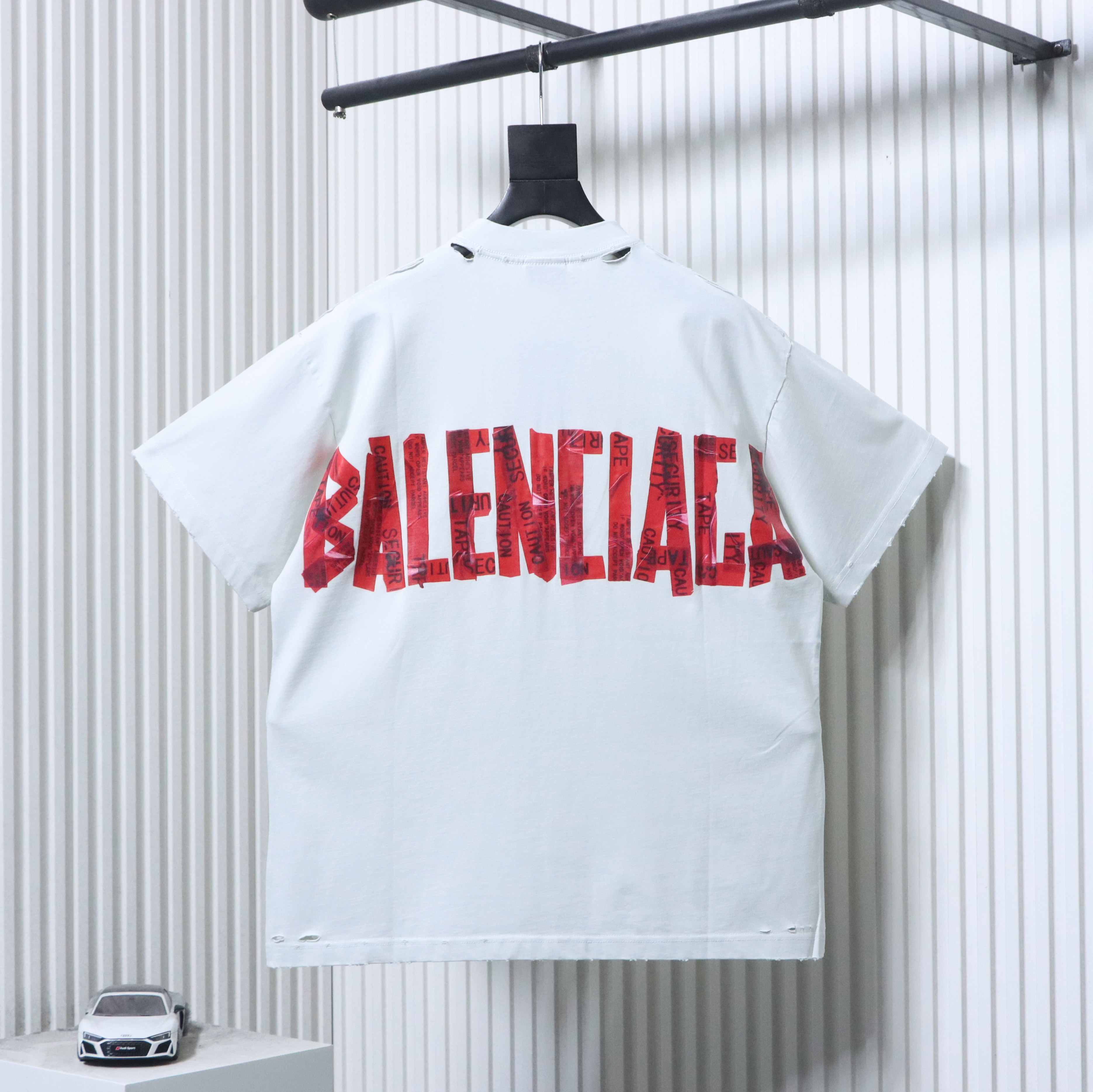 Balenciaga 25SS Red Masking Tape Letter Tape Short Sleeve T-Shirt Style 1