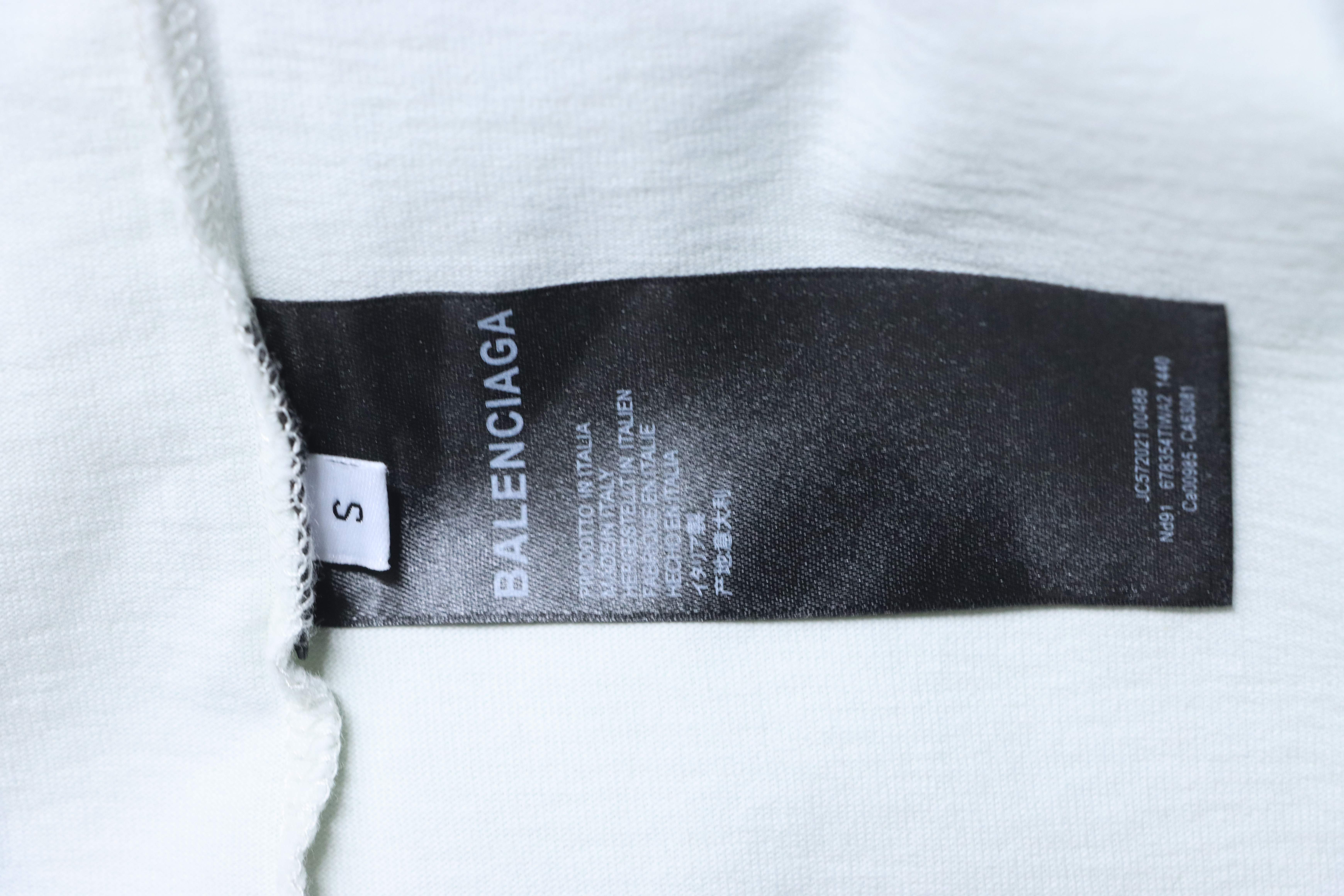 Balenciaga 25SS Reverse Letter Double B Print Washed Ripped Short Sleeve T-Shirt Style 2