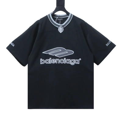 Balenciaga 26SS 3M Embroidery Manchester United Logo Short Sleeve T-Shirt Style 2 01