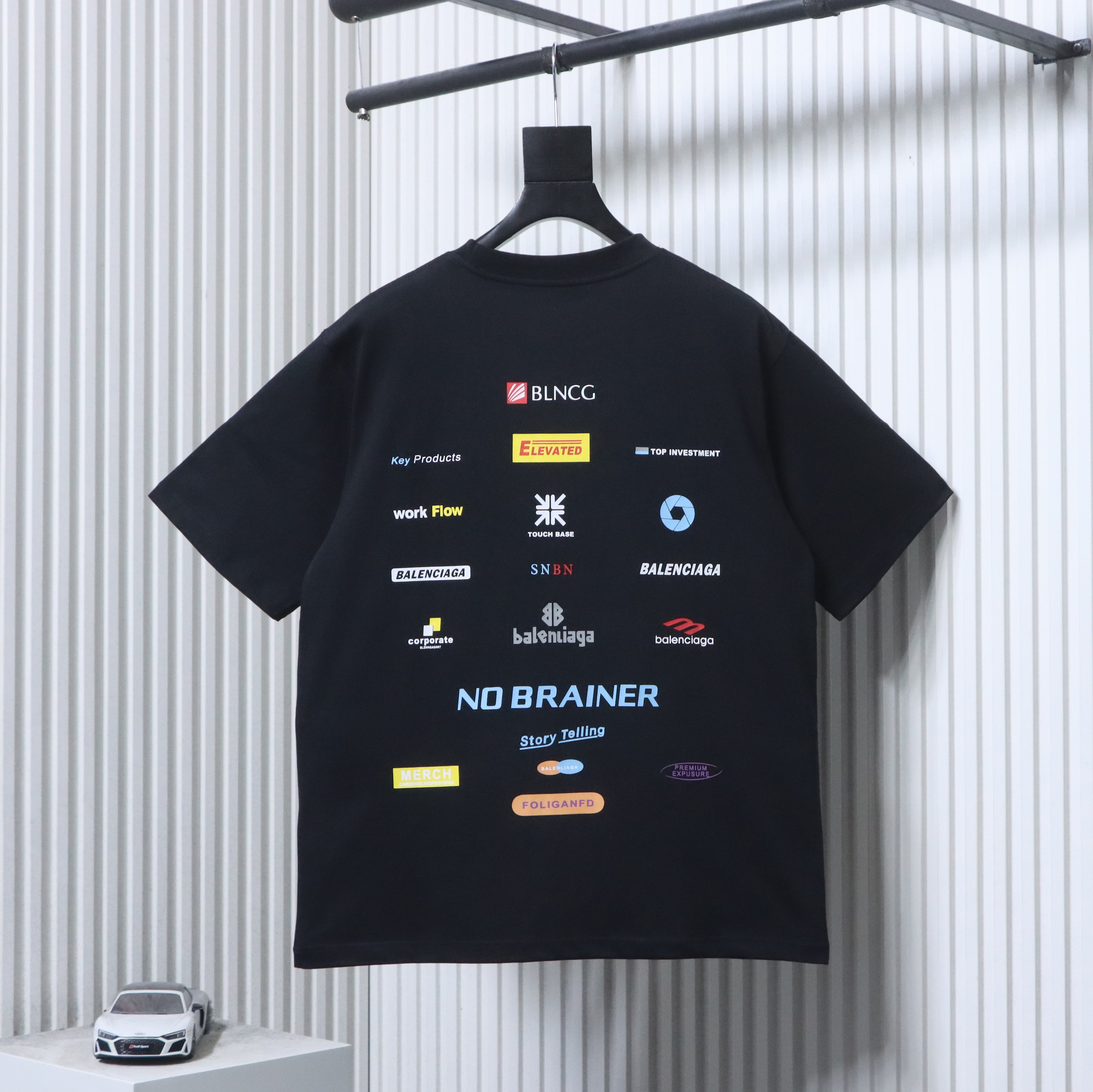 Balenciaga 26SS Back Logo Print Crewneck Short Sleeve T-Shirt Style 2