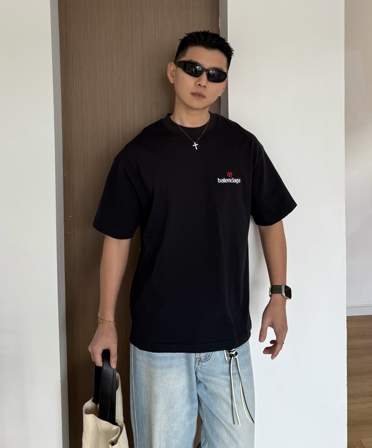 Balenciaga 26SS Back Logo Print Crewneck Short Sleeve T-Shirt Style 2