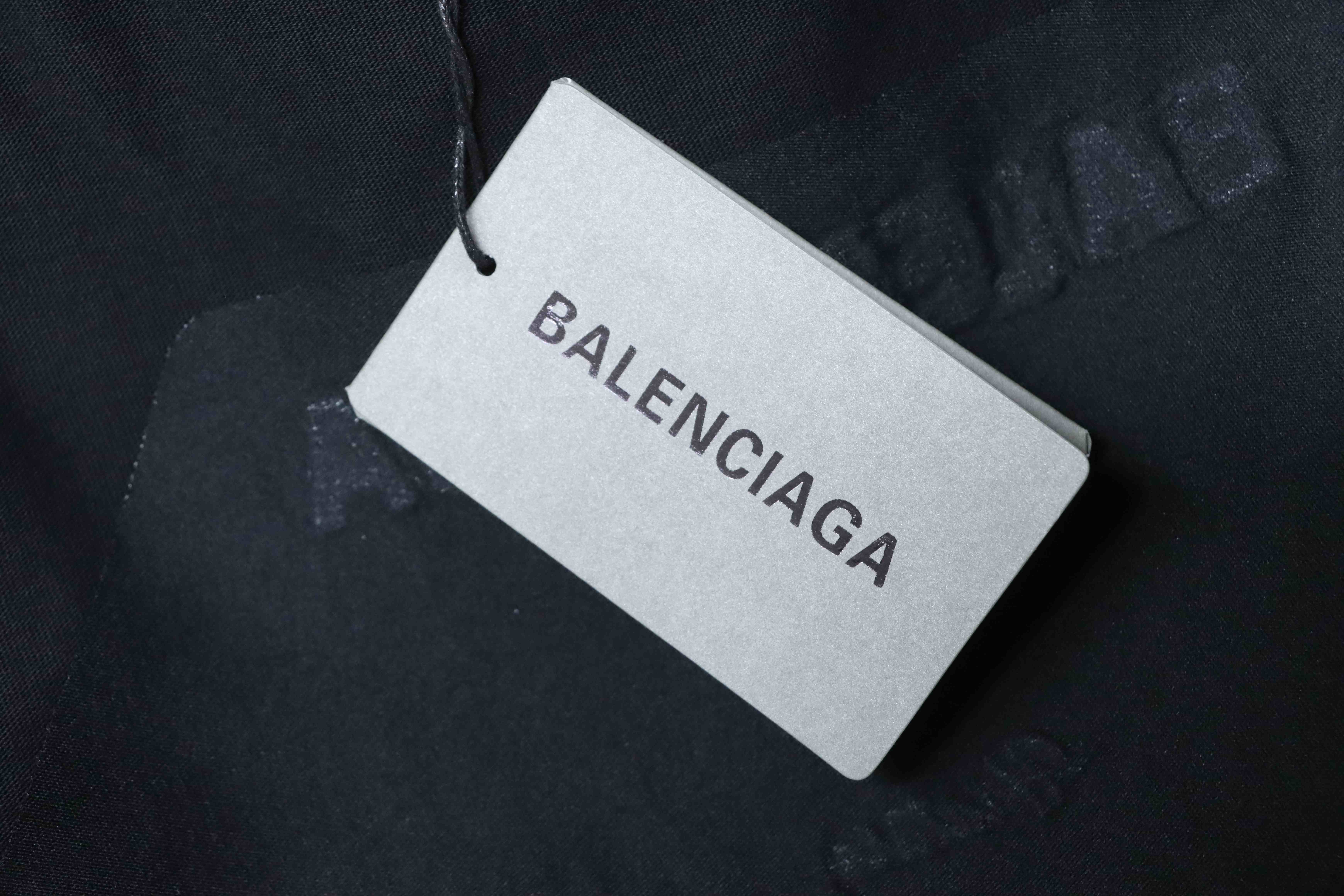 Balenciaga 26SS Back Wheat Embroidery Short Sleeve T-Shirt Style 1