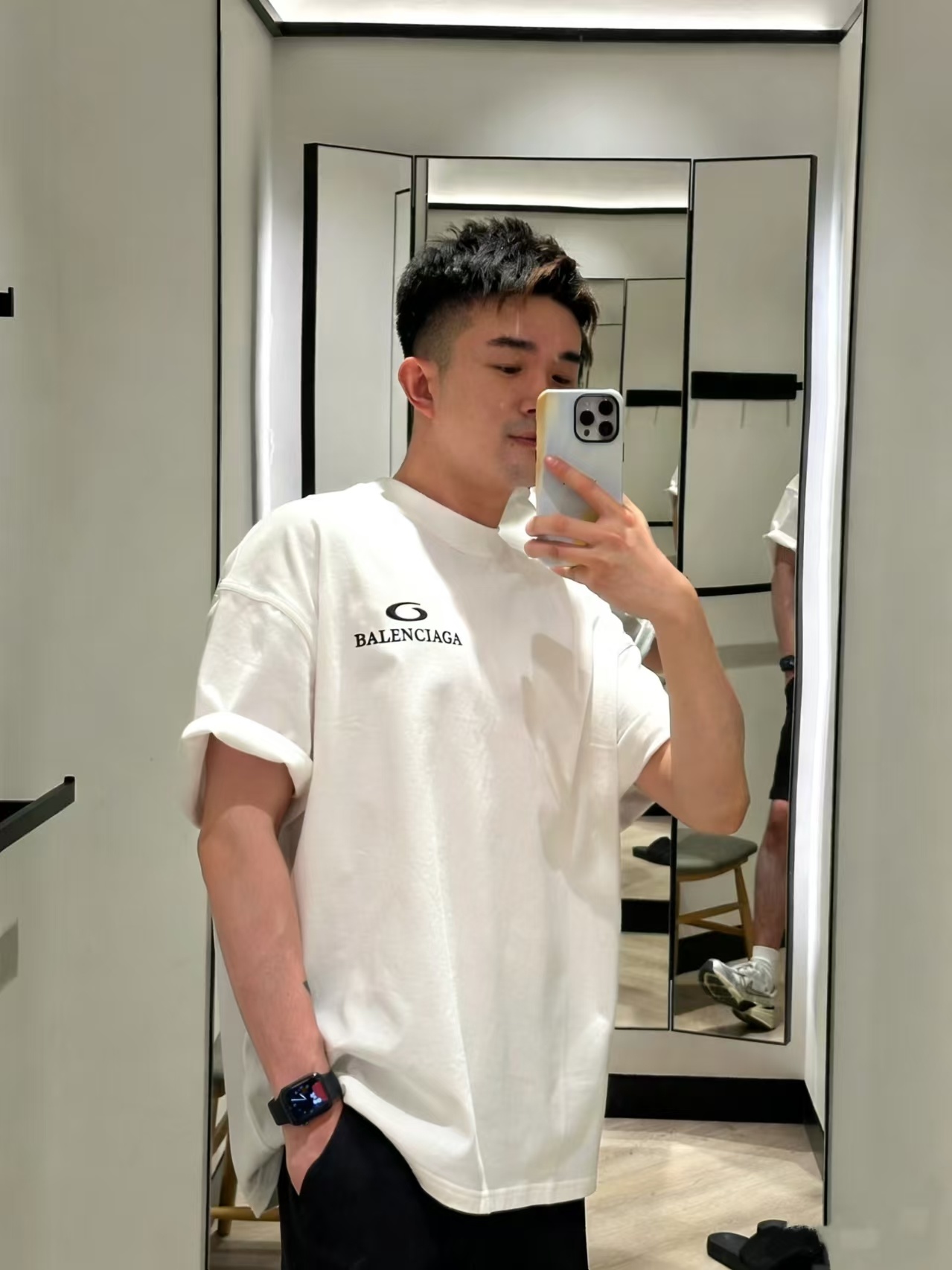 Balenciaga 26SS Back Wheat Embroidery Short Sleeve T-Shirt Style 2