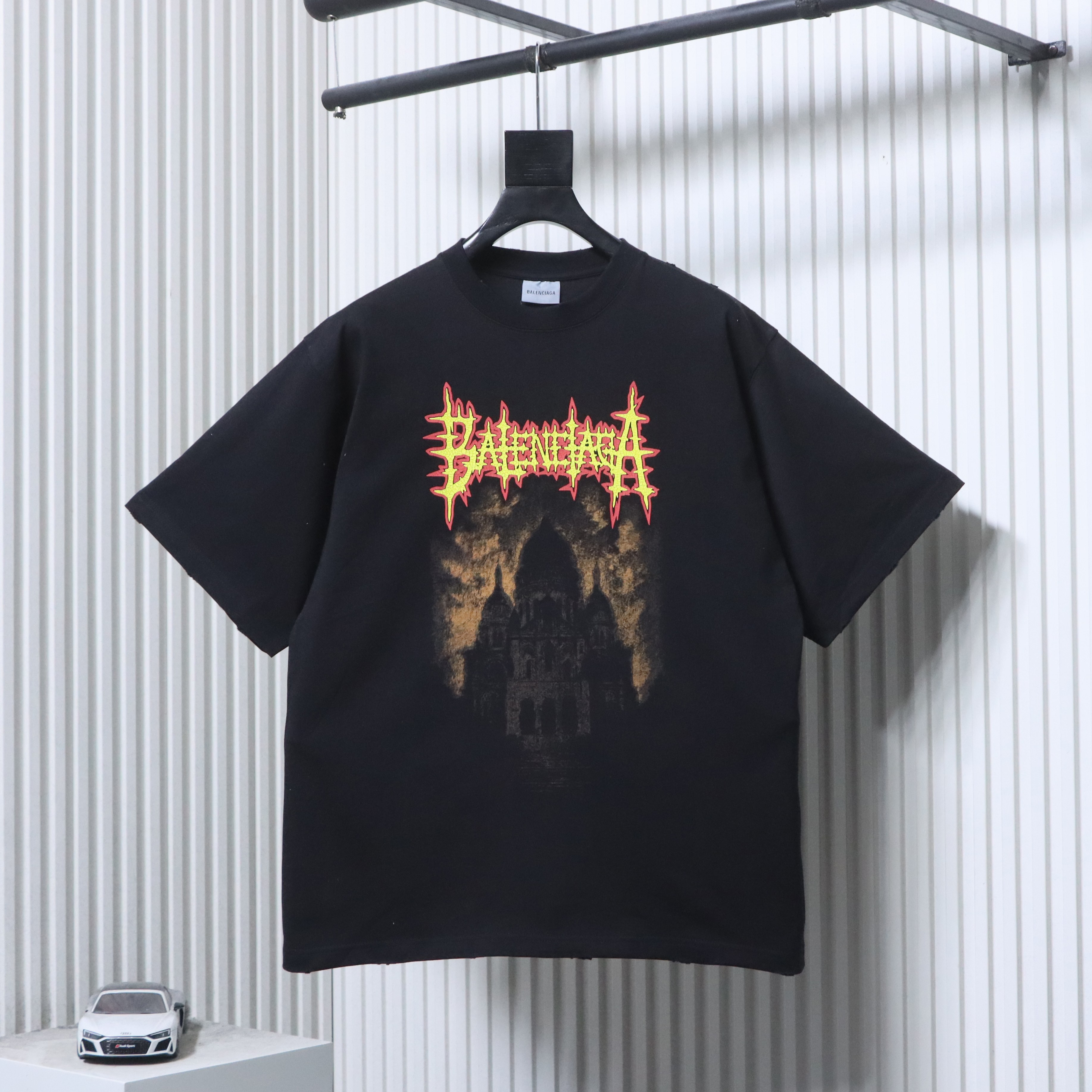 Balenciaga 26SS Castle Short Sleeve T-Shirt