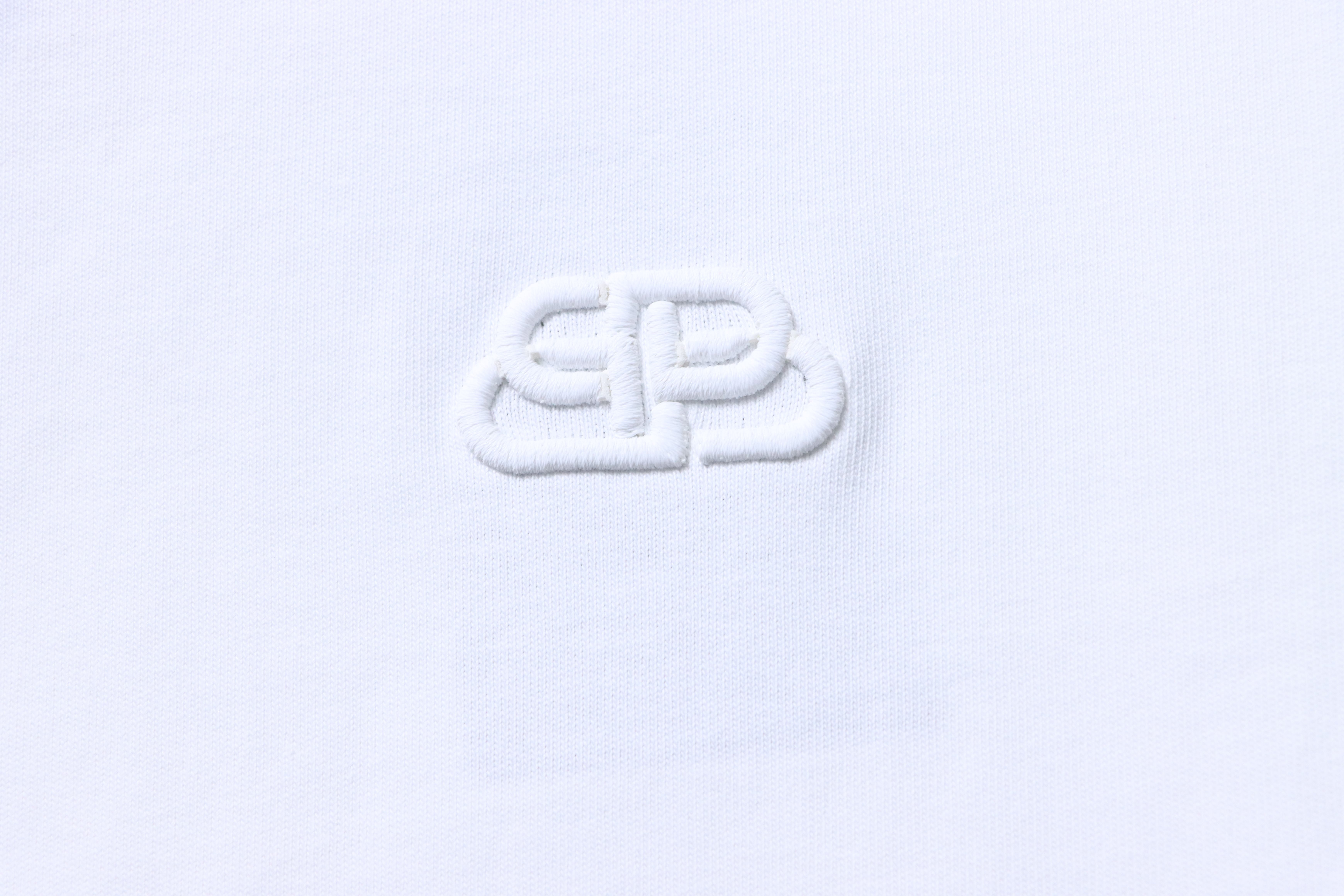 Balenciaga 26SS Chest Small Logo Logo Embroidery Crewneck Short Sleeve T-Shirt Style 2