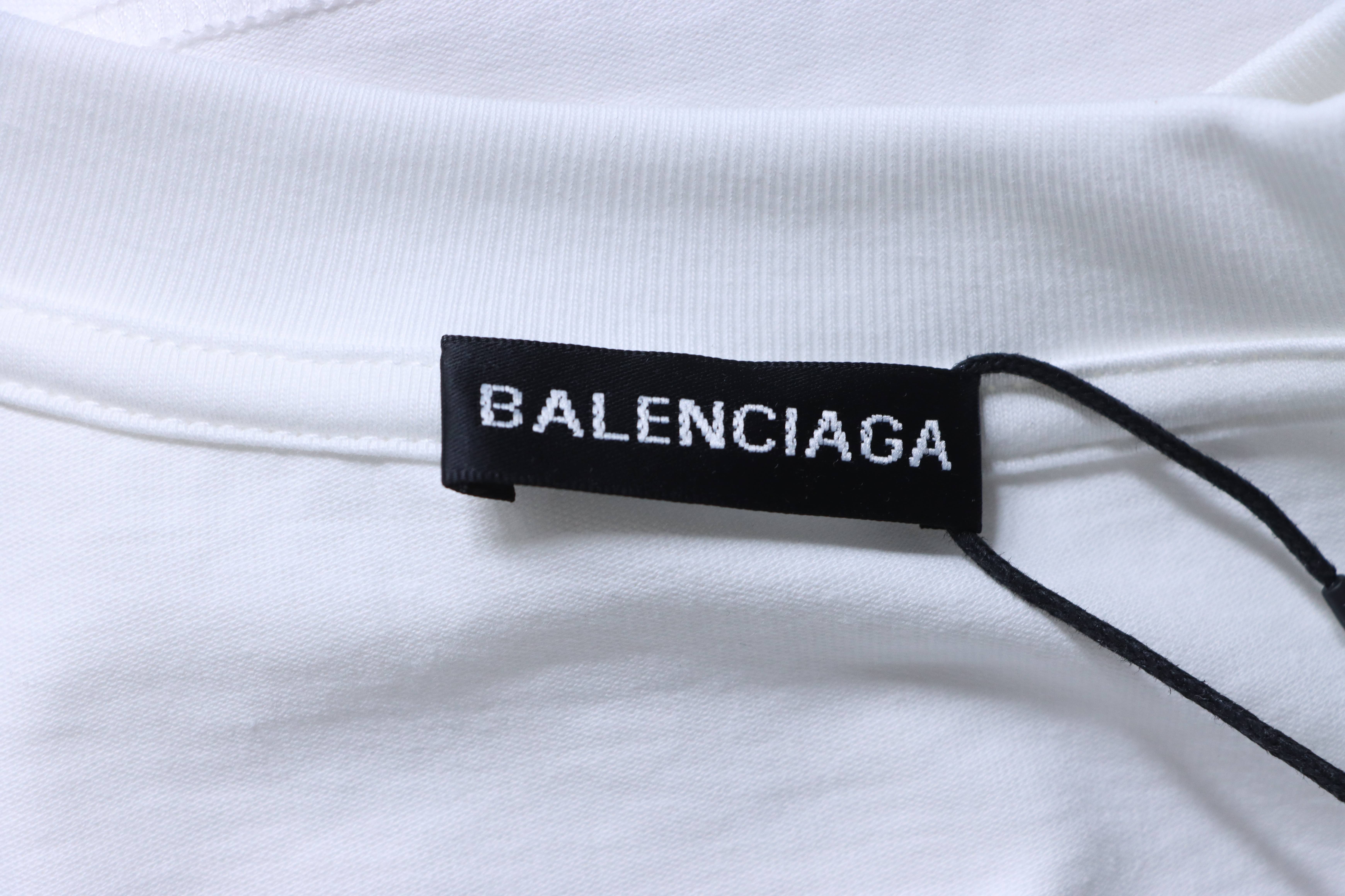 Balenciaga 26SS Chest Small Logo Logo Embroidery Crewneck Short Sleeve T-Shirt Style 2