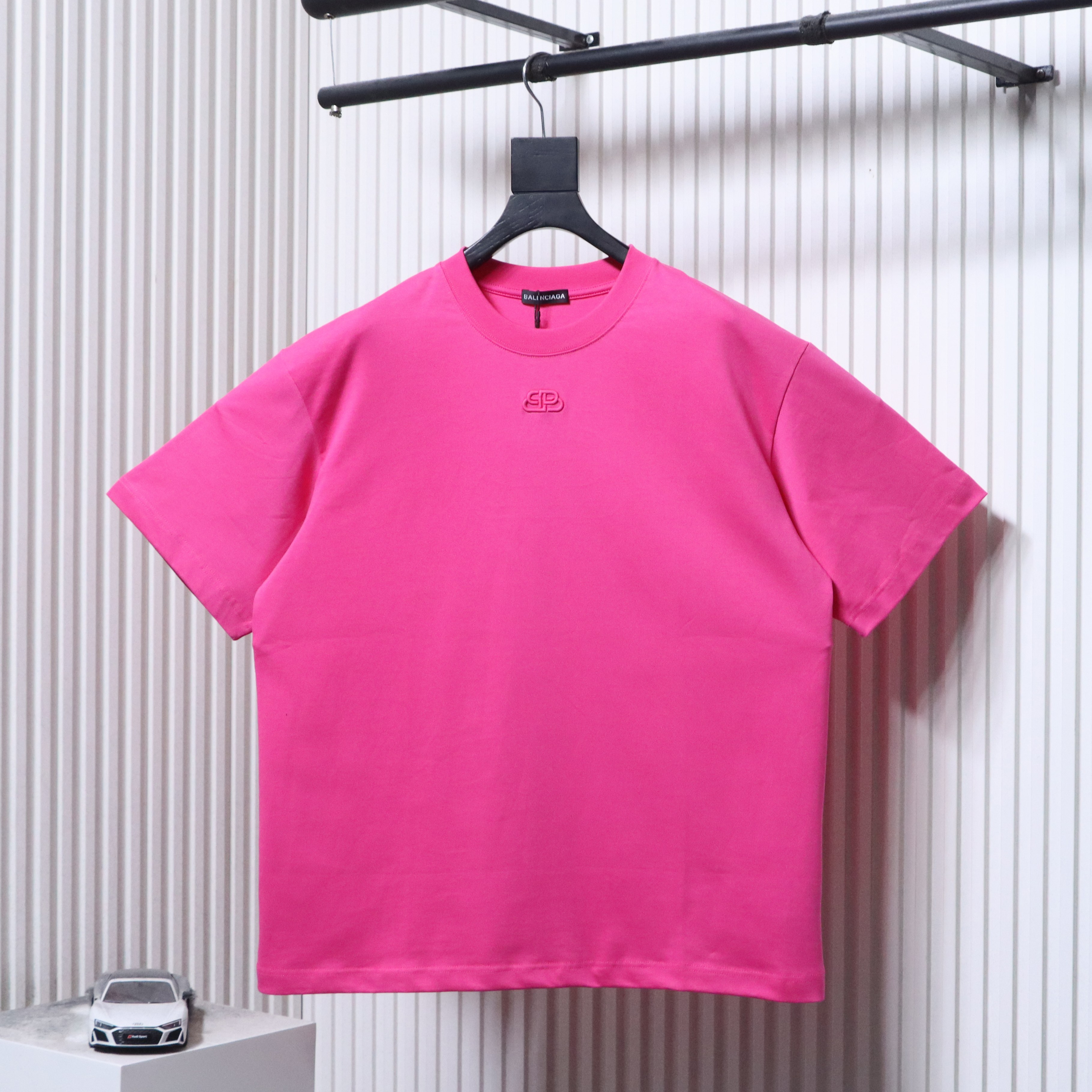 Balenciaga 26SS Chest Small Logo Logo Embroidery Crewneck Short Sleeve T-Shirt Style 3
