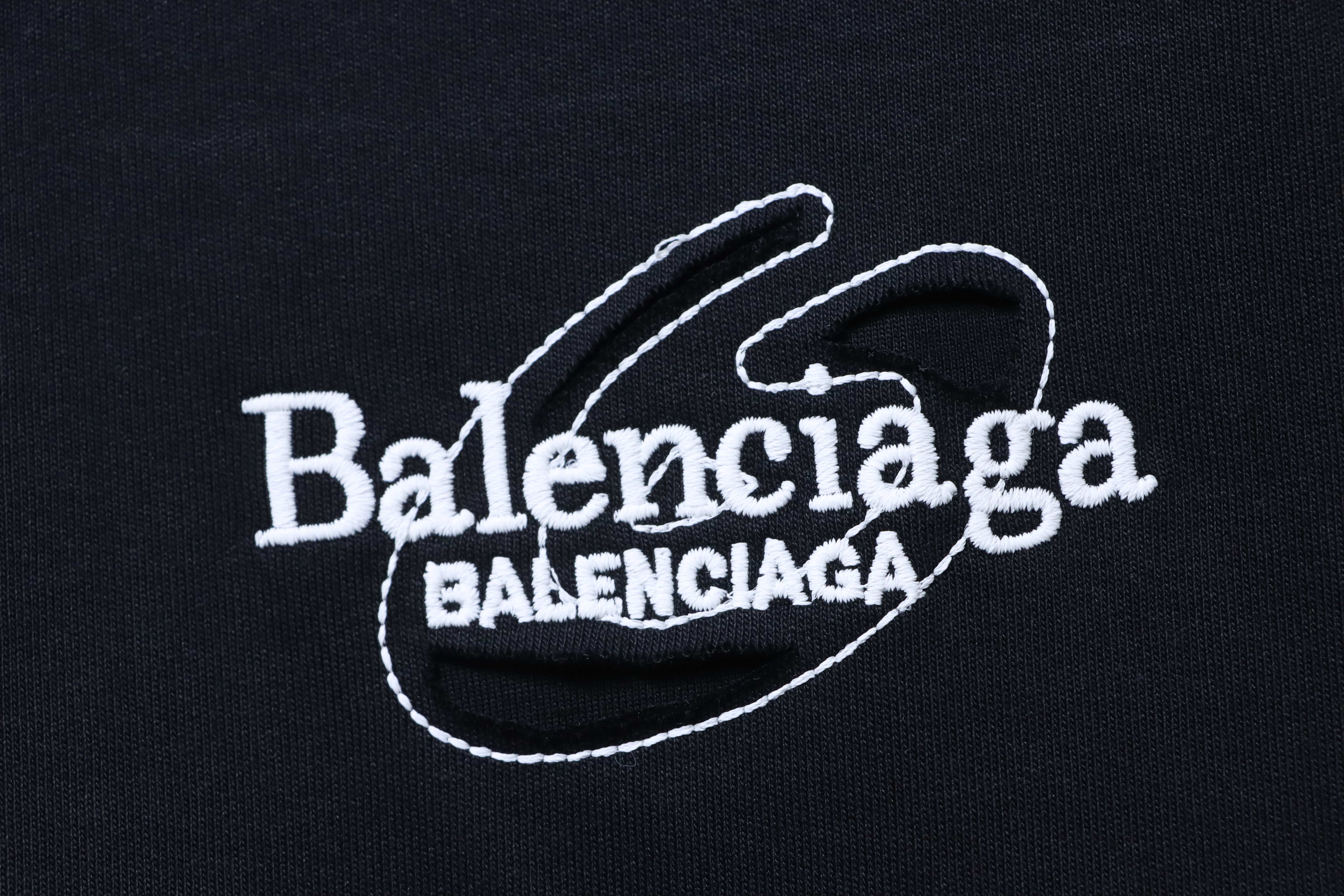 Balenciaga 26SS Destroyed Patch Embroidery Crewneck Short Sleeve T-Shirt Style 1