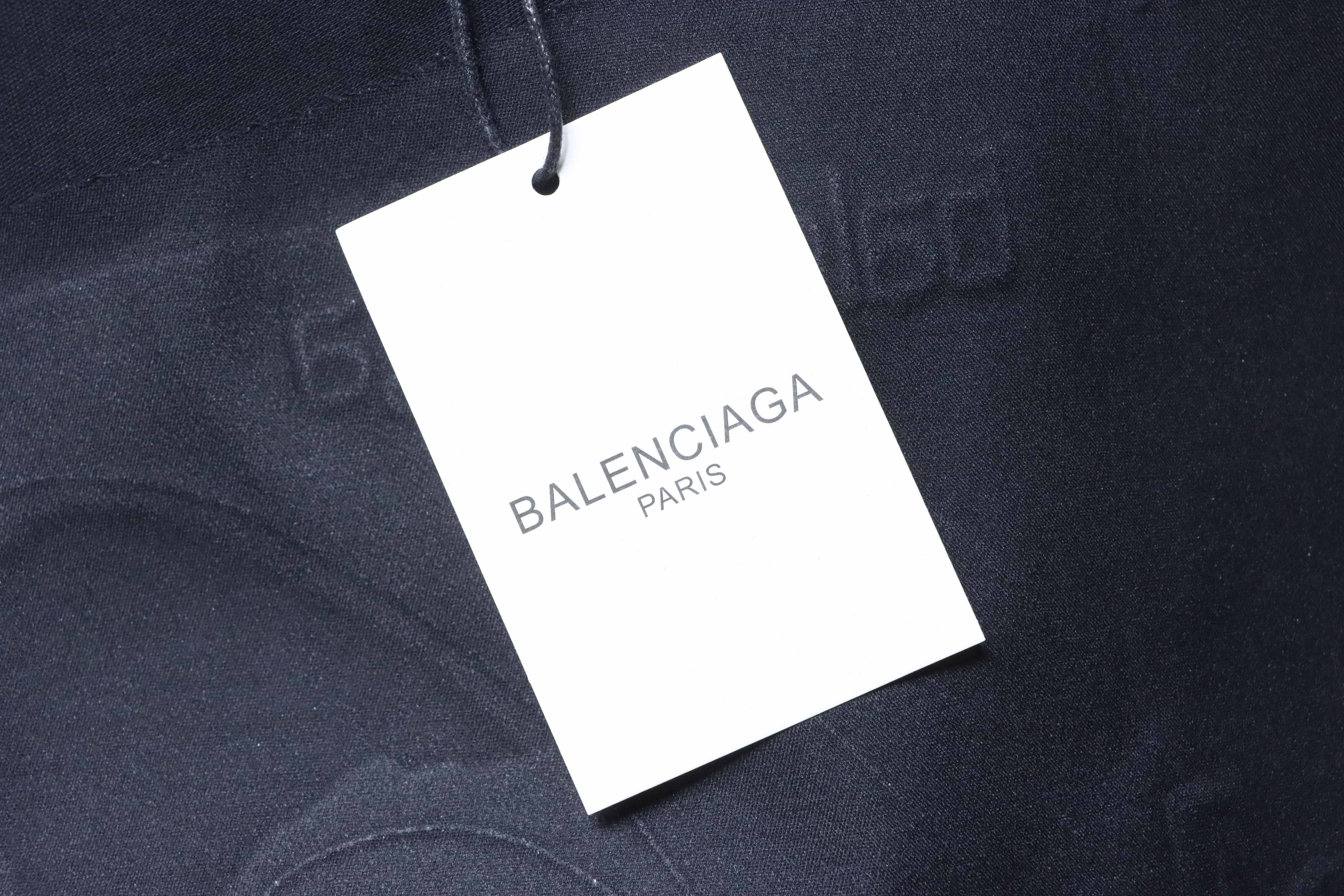 Balenciaga 26SS Destroyed Patch Embroidery Crewneck Short Sleeve T-Shirt Style 1