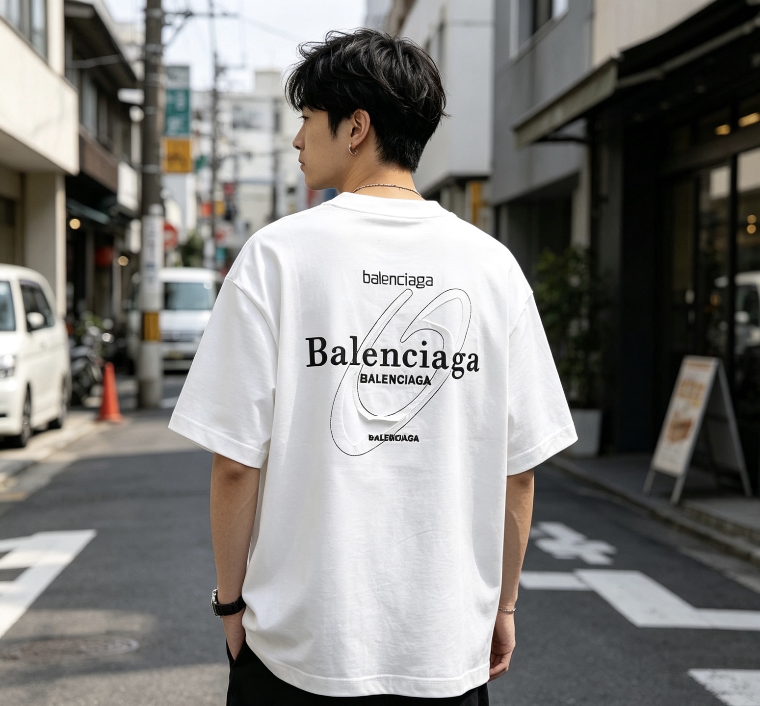 Balenciaga 26SS Destroyed Patch Embroidery Crewneck Short Sleeve T-Shirt Style 2