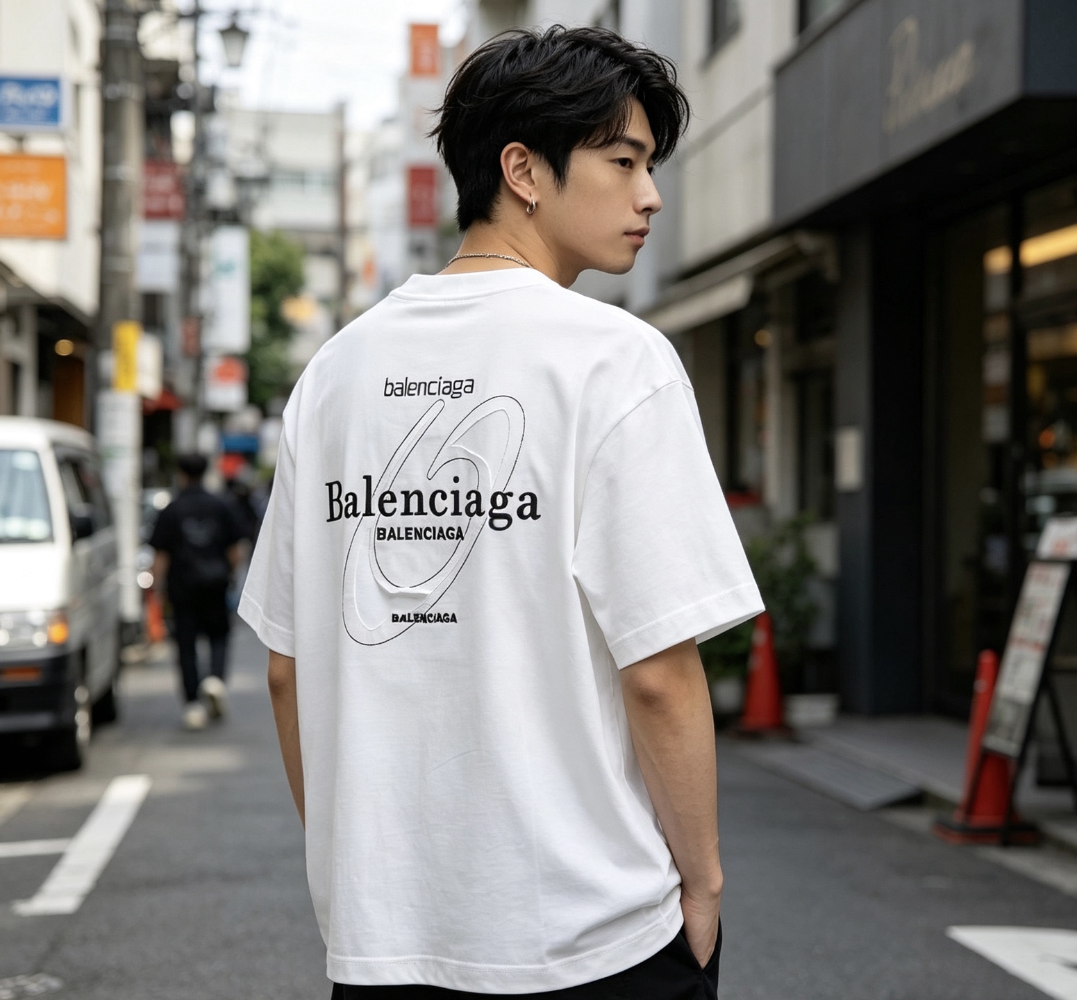 Balenciaga 26SS Destroyed Patch Embroidery Crewneck Short Sleeve T-Shirt Style 2