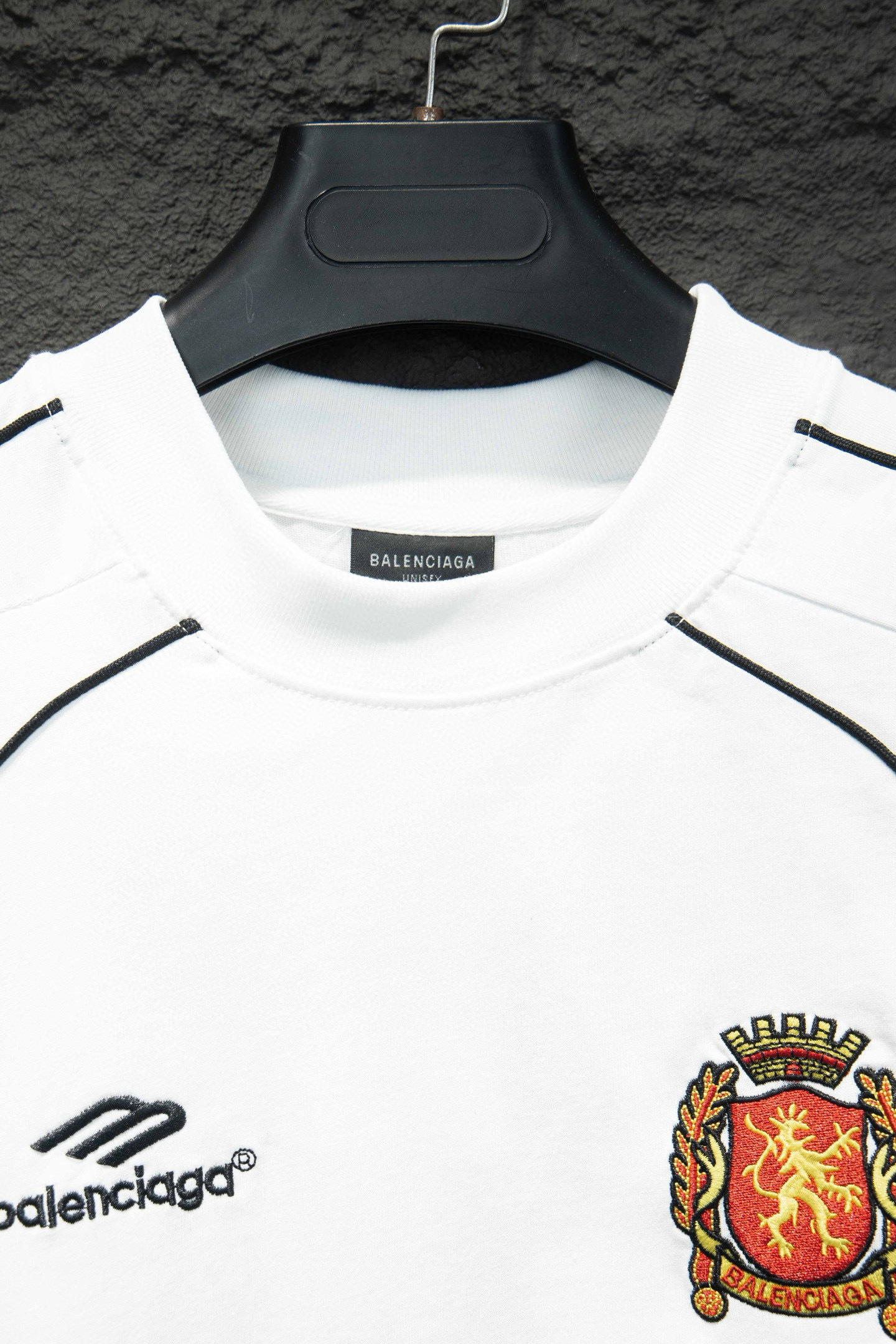 Balenciaga 5073 T-Shirt