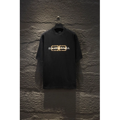 Balenciaga 5237 T-Shirt 01