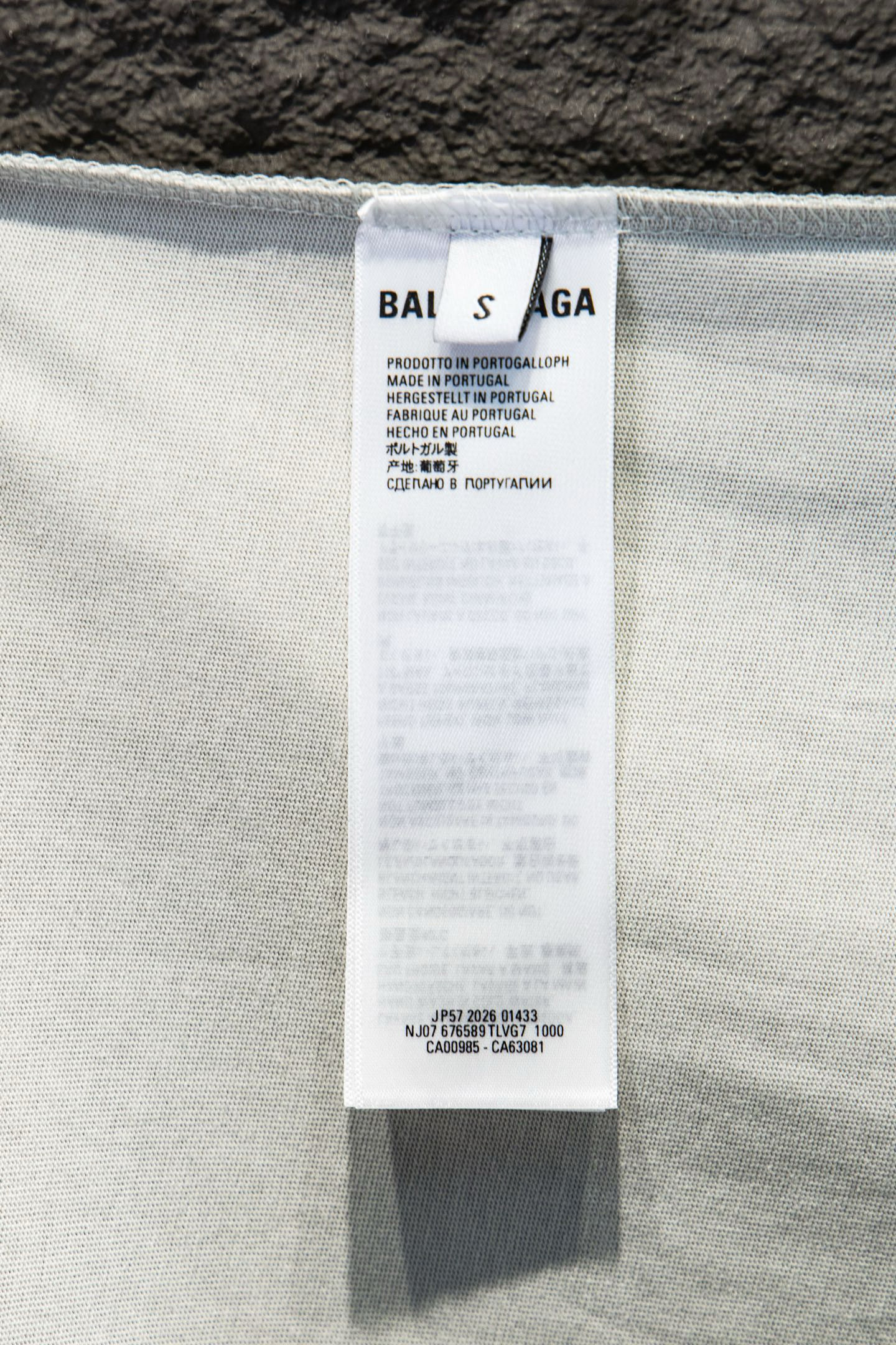 Balenciaga 5238 T-Shirt