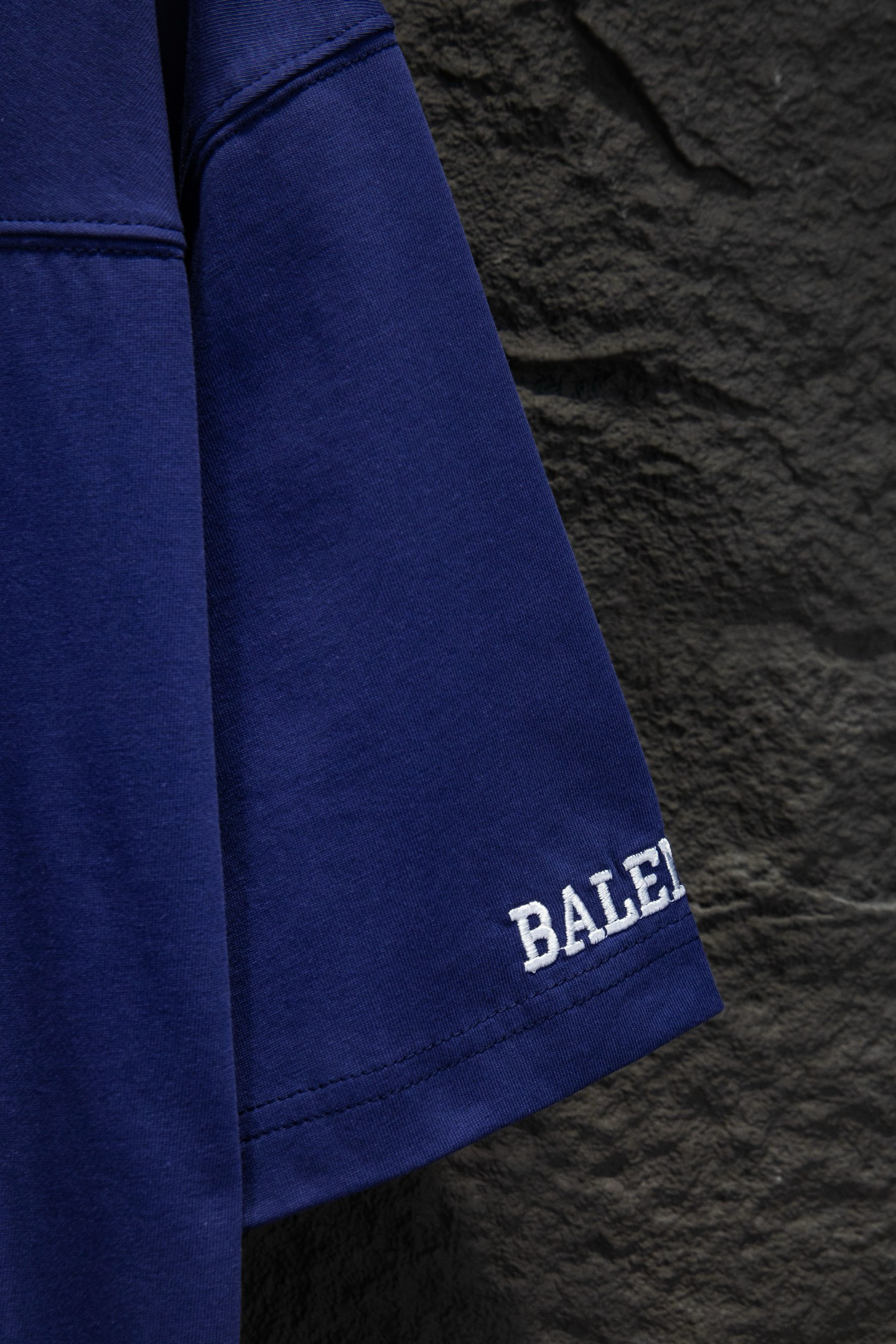Balenciaga 5238 T-Shirt