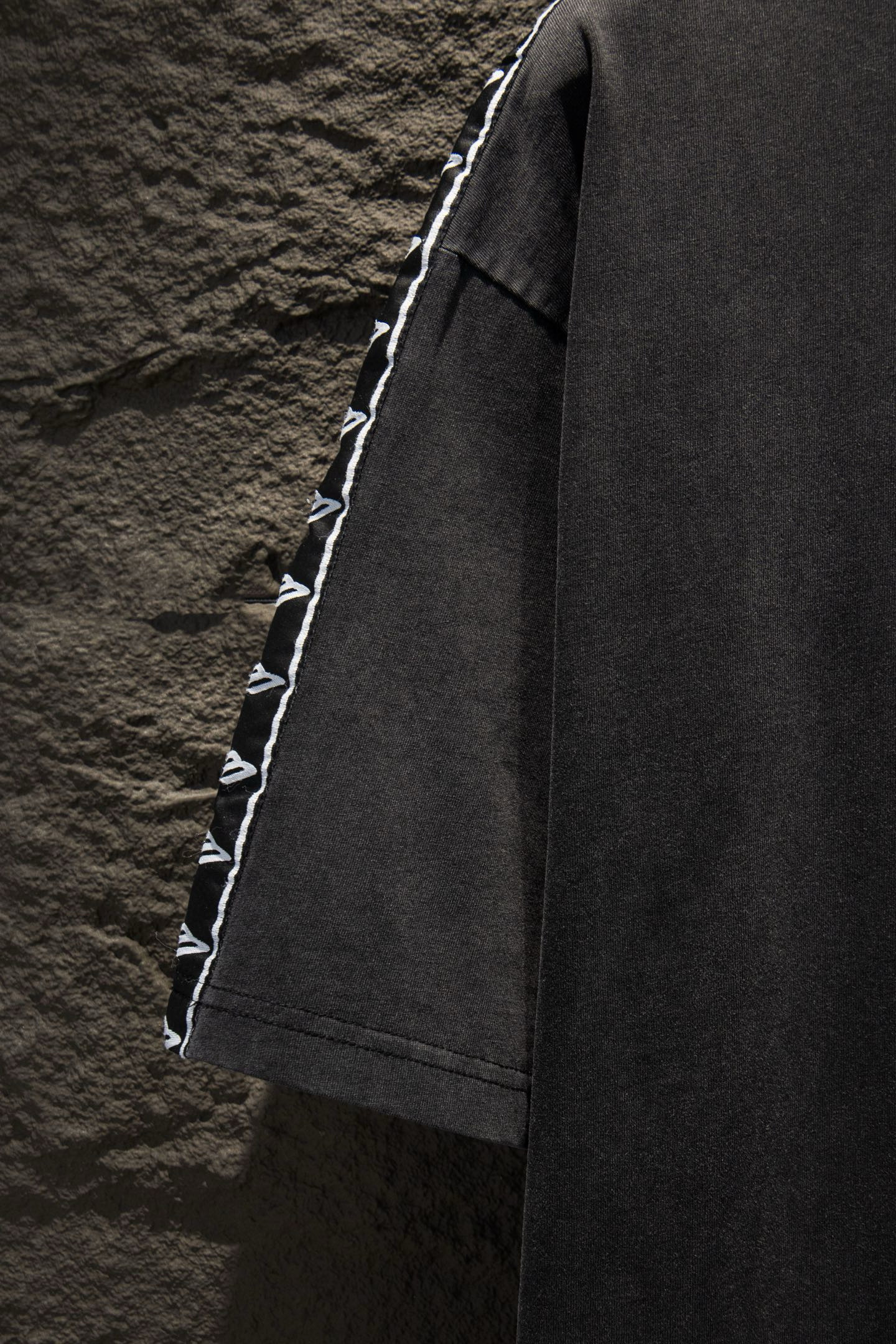 Balenciaga 5239 T-Shirt
