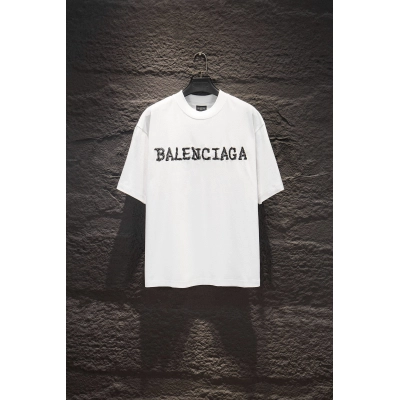 Balenciaga 5248 T-Shirt 01