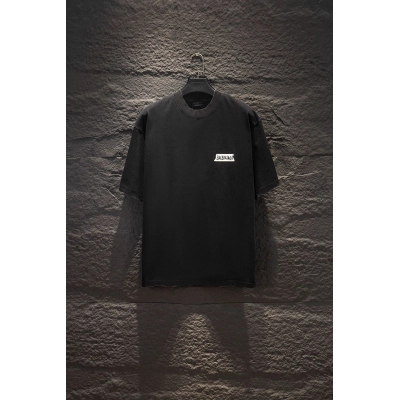 Balenciaga 5256 T-Shirt 01