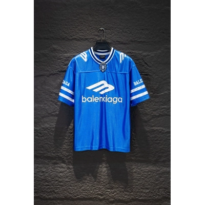 Balenciaga 5260 T-Shirt 01