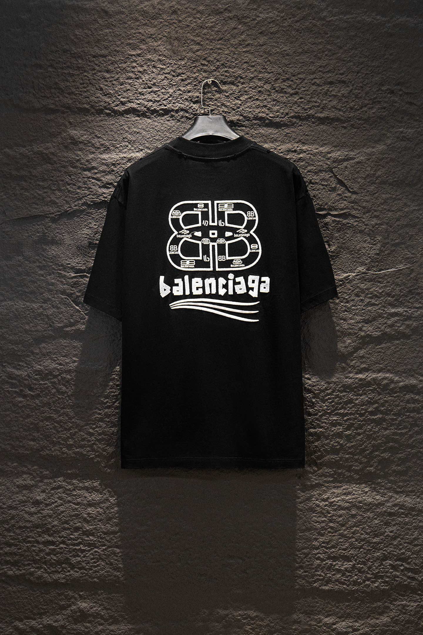Balenciaga 5263 T-Shirt