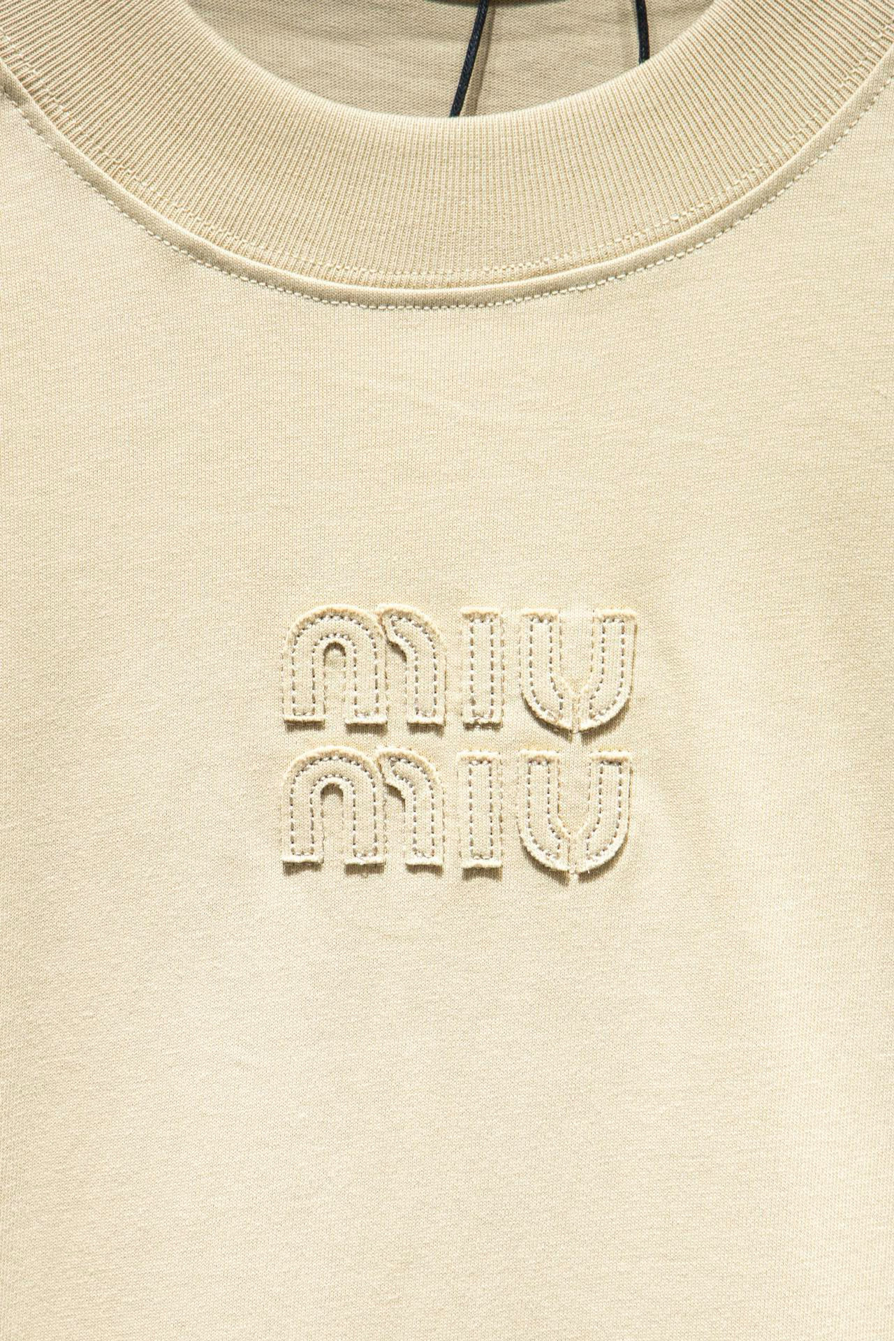Balenciaga 9001 T-Shirt