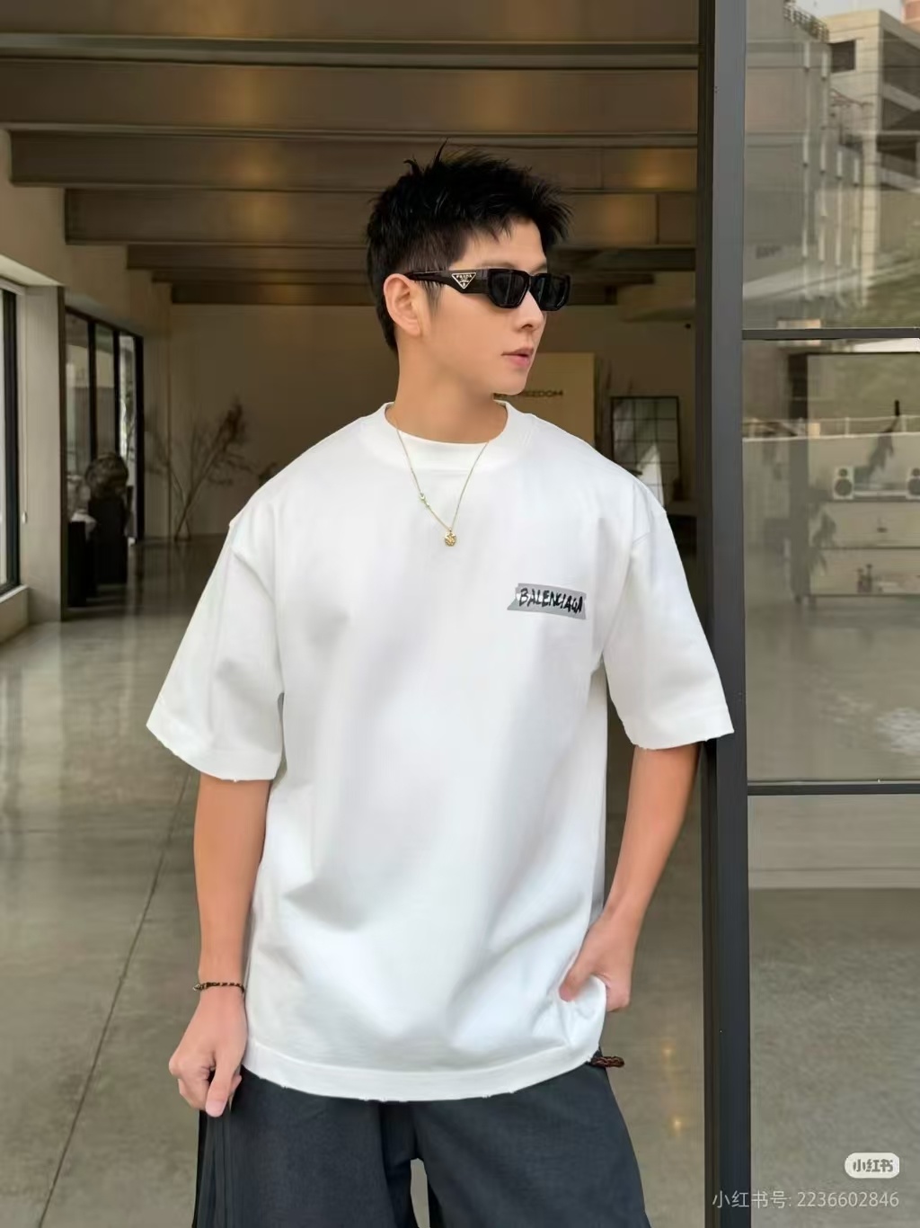 Balenciaga Back Tape Letter Print Washed Ripped Short Sleeve T-Shirt Style 2