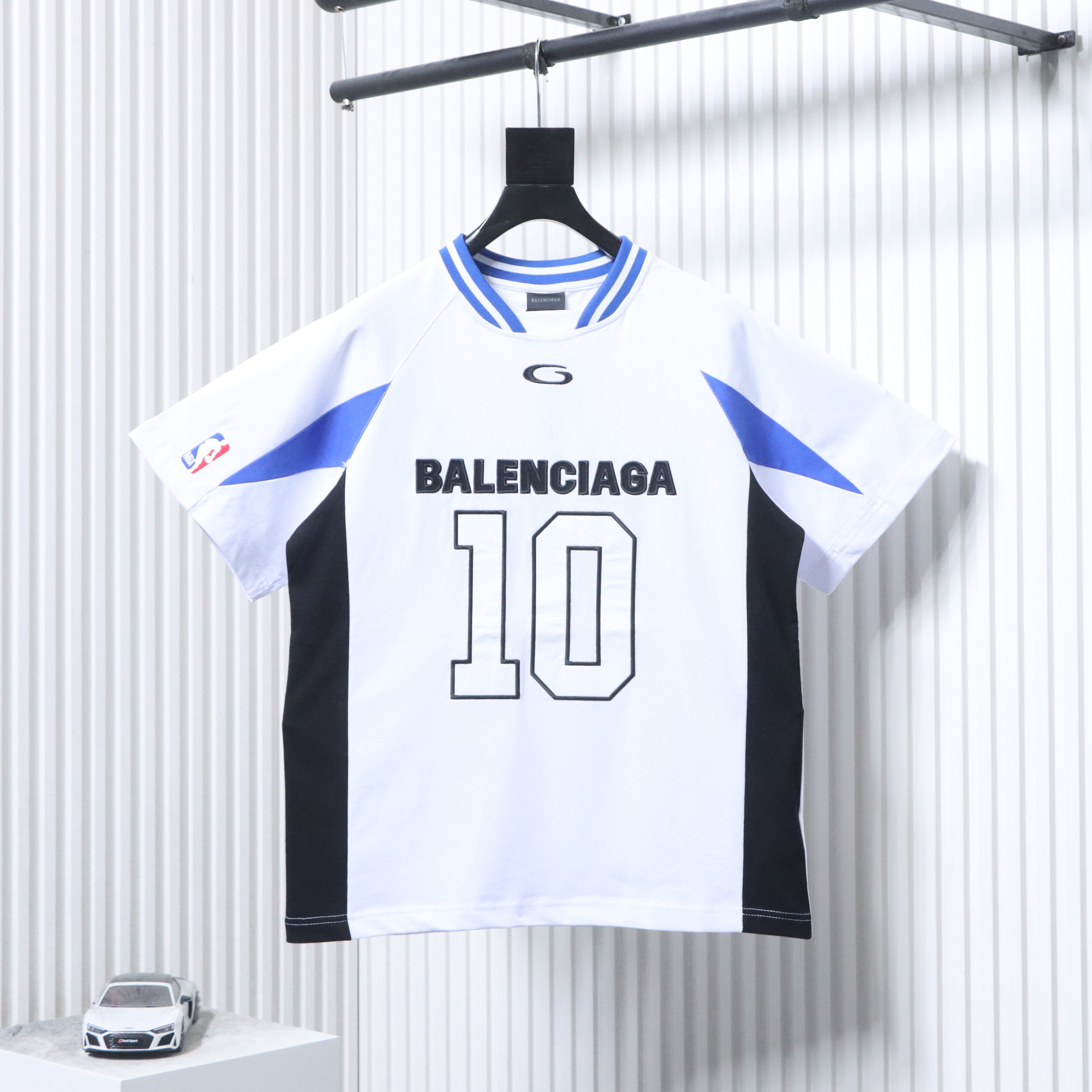 Balenciaga BalenciagaNBA Collaboration Series Oversized Colorblock Short Sleeve T-Shirt Style 1