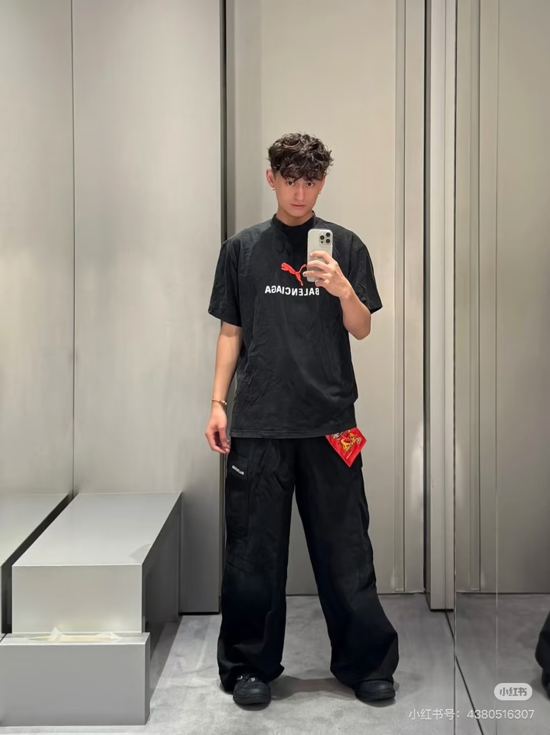Balenciaga Collaboration Puma Print Short Sleeve T-Shirt Style 1