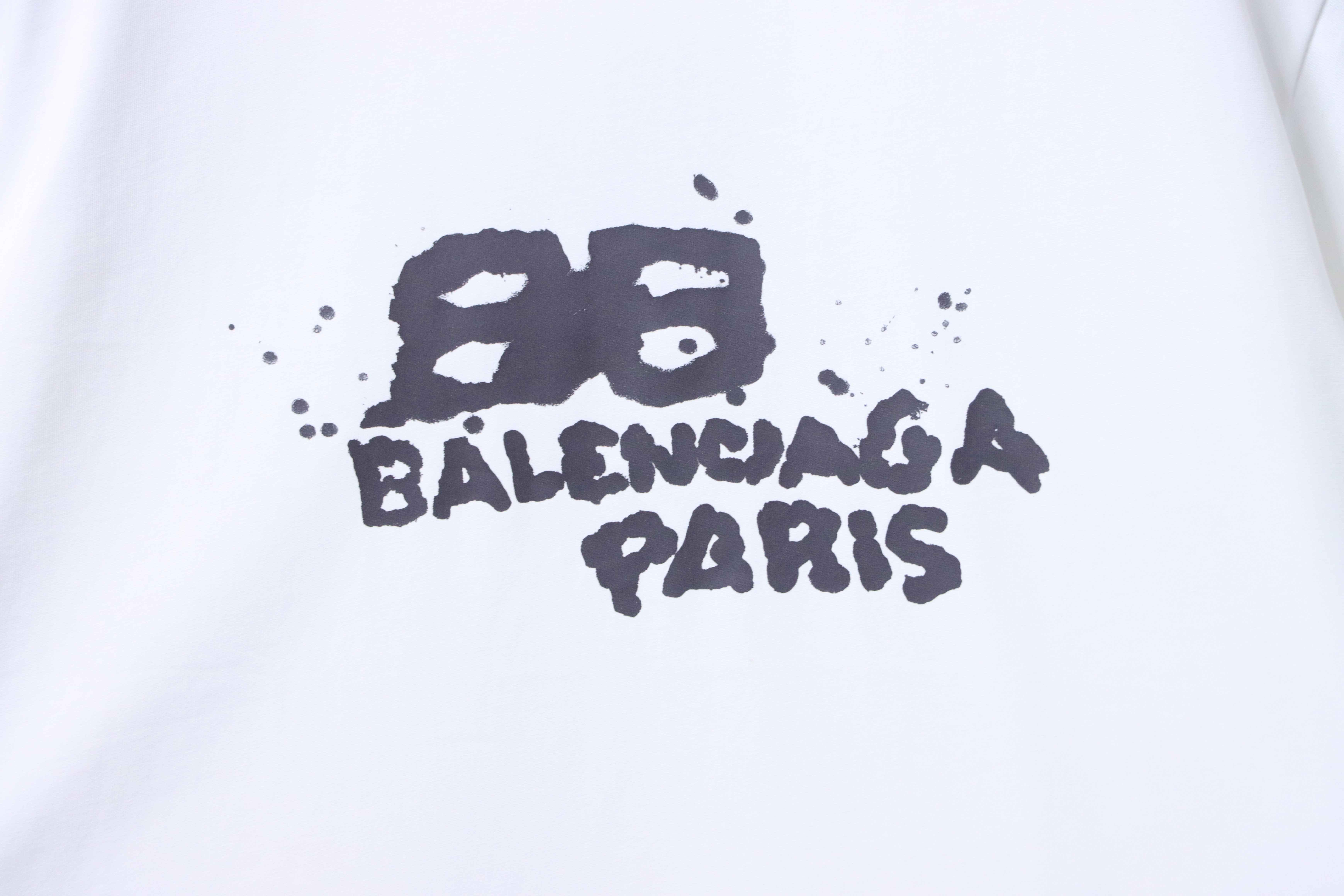 Balenciaga Double B Graffiti Letter Short Sleeve T-Shirt Style 1