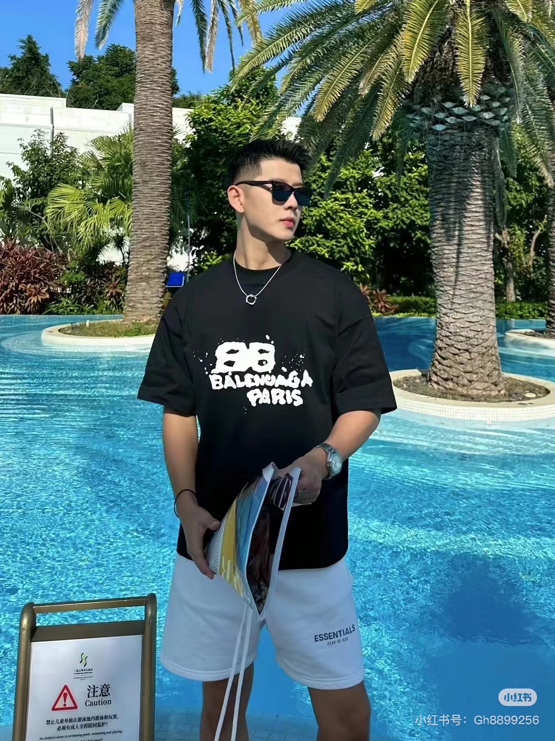 Balenciaga Double B Graffiti Letter Short Sleeve T-Shirt Style 2