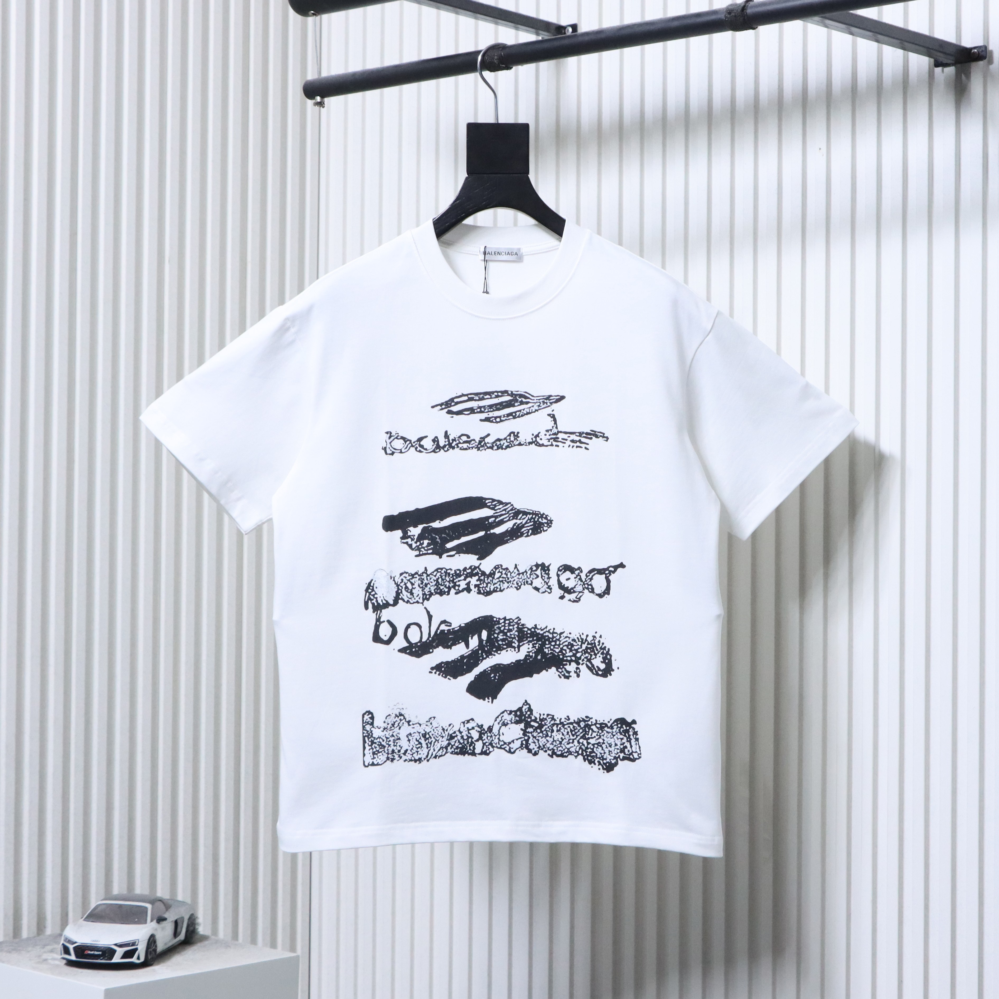 Balenciaga Graffiti Short Sleeve T-Shirt Style 1