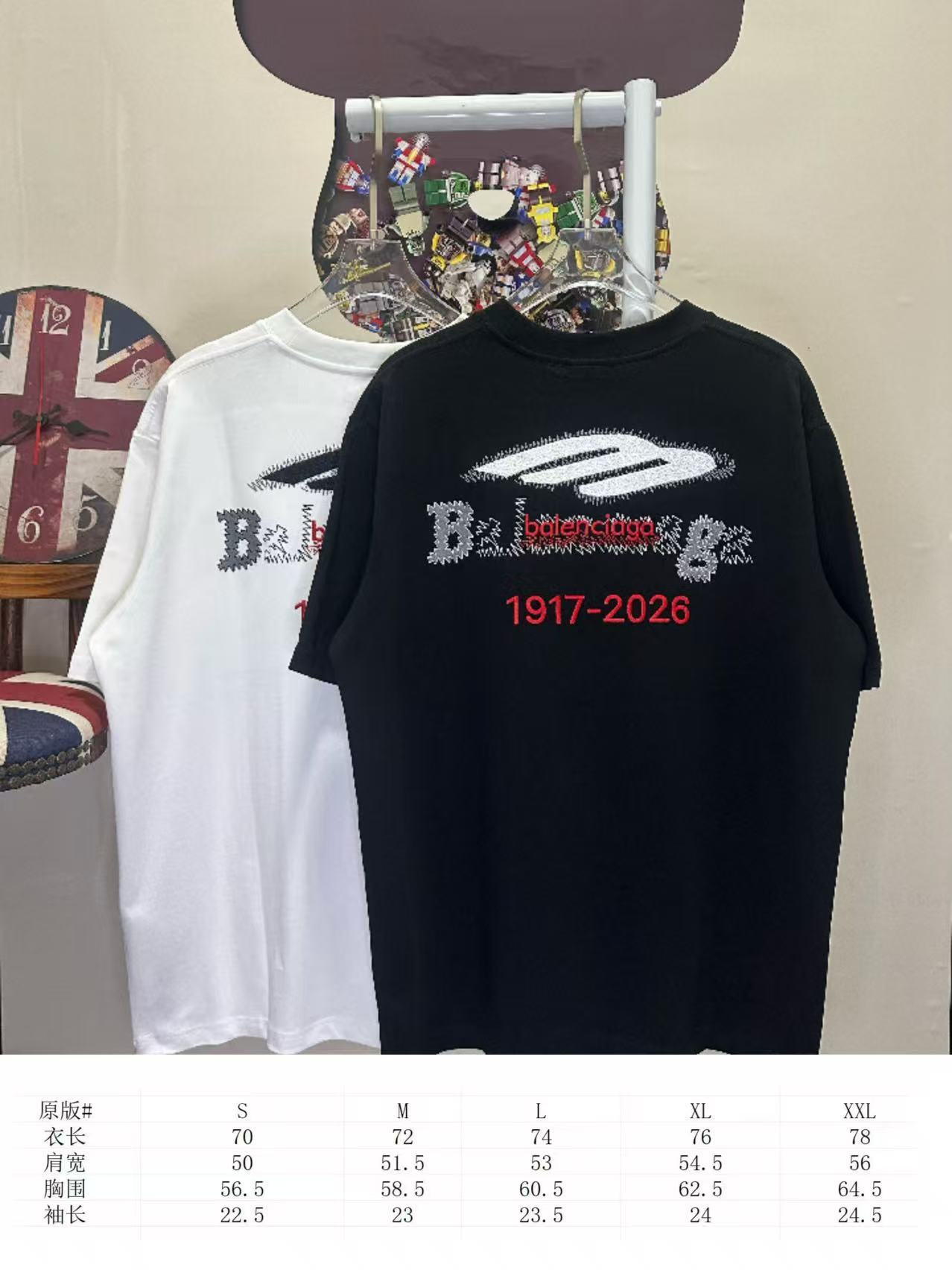 Balenciaga L26702 Style 1 T-Shirt