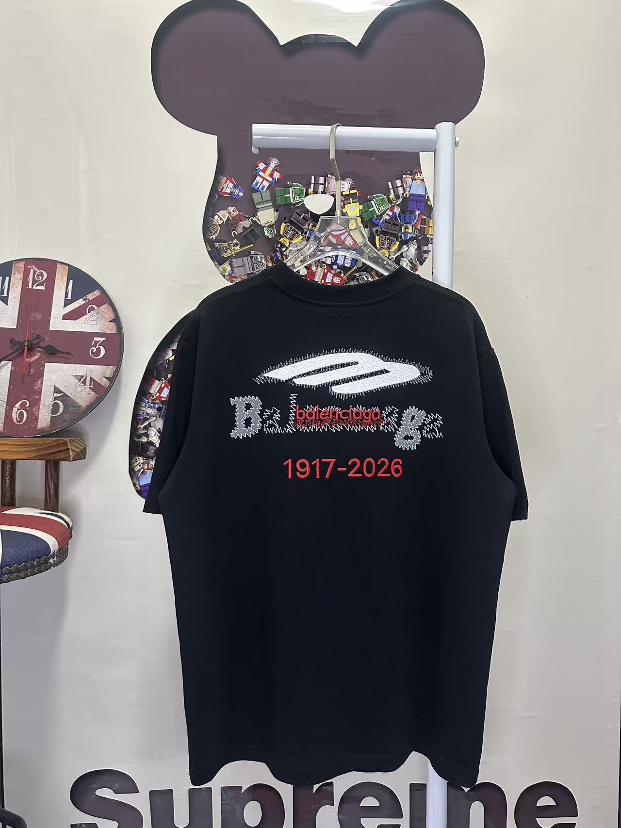 Balenciaga L26702 Style 1 T-Shirt