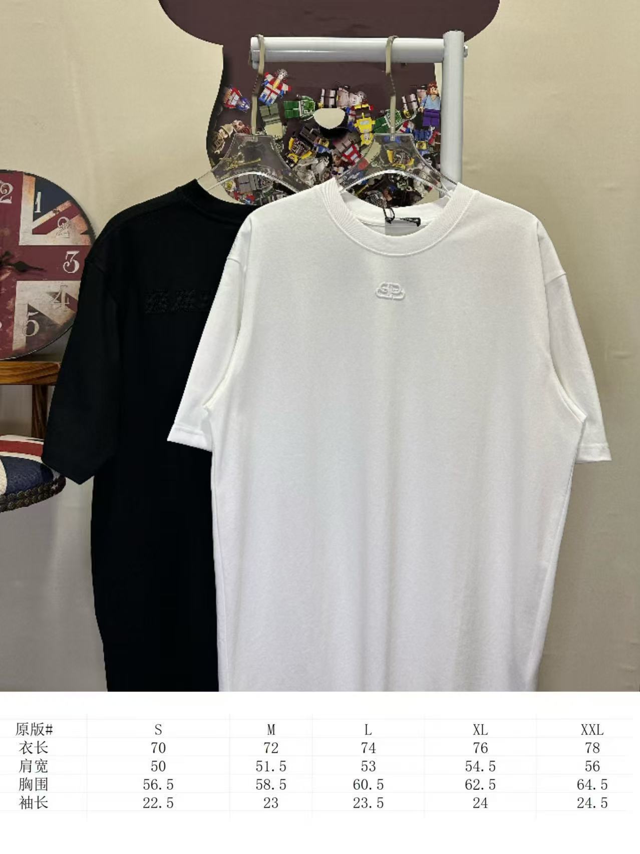Balenciaga L26710 Style 3 T-Shirt