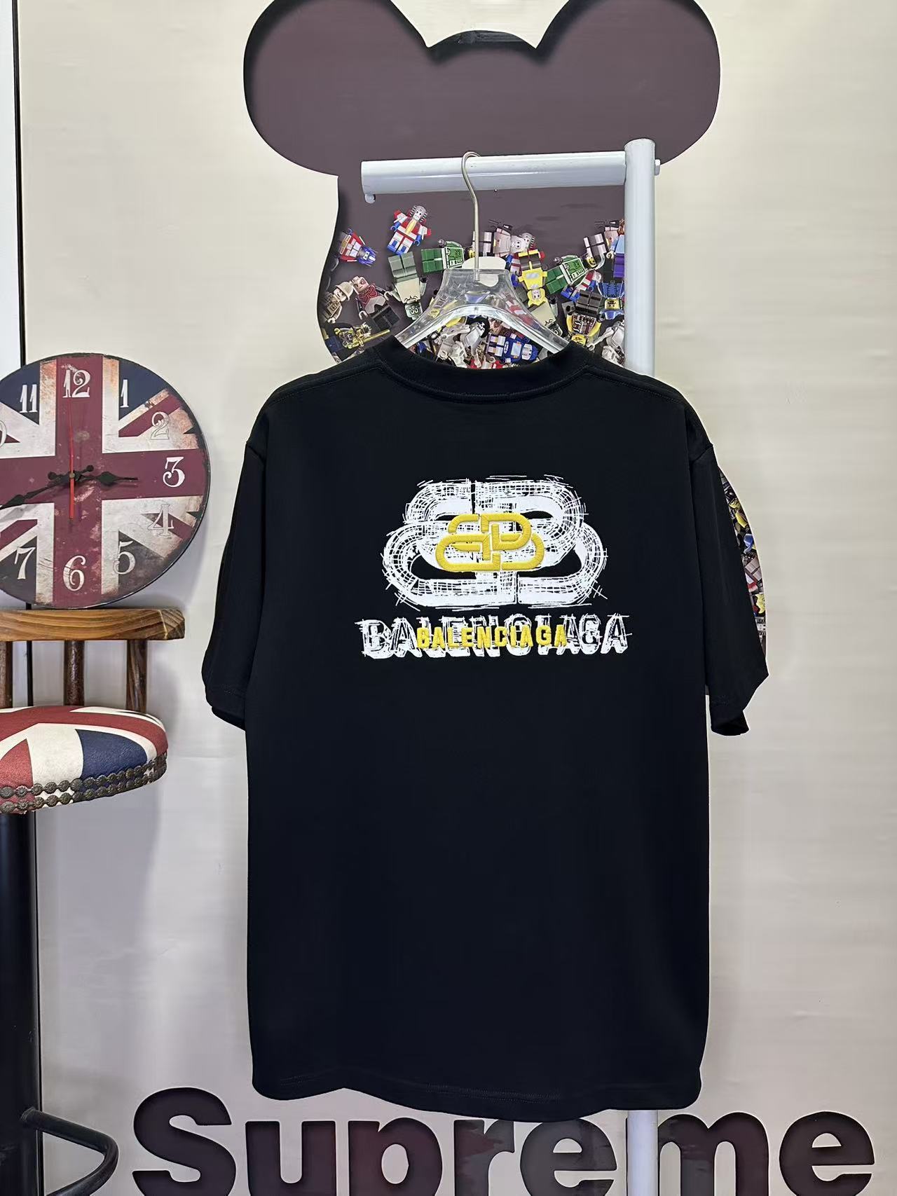 Balenciaga L26713 Style 2 T-Shirt