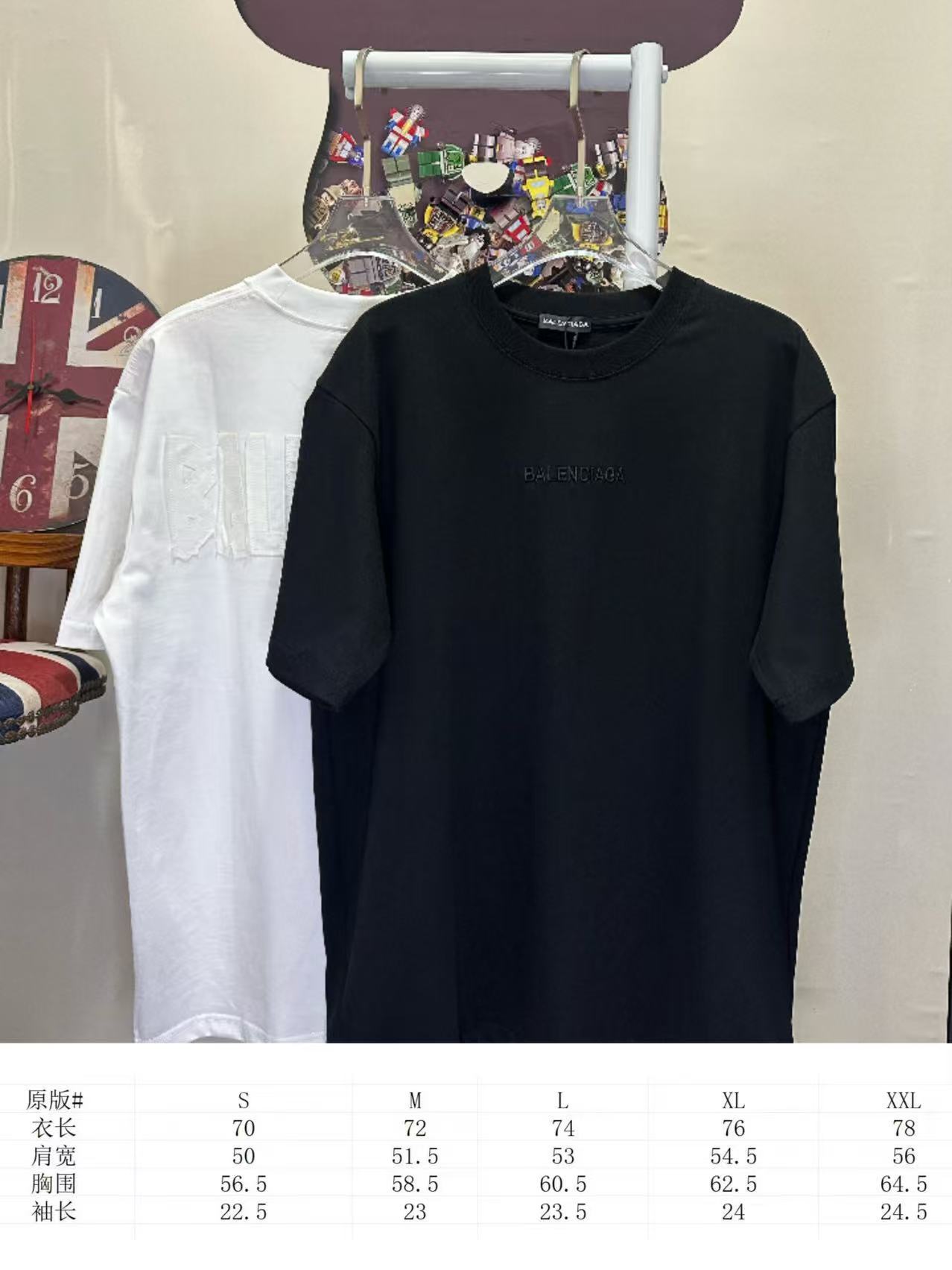 Balenciaga L26730 Style 1 T-Shirt